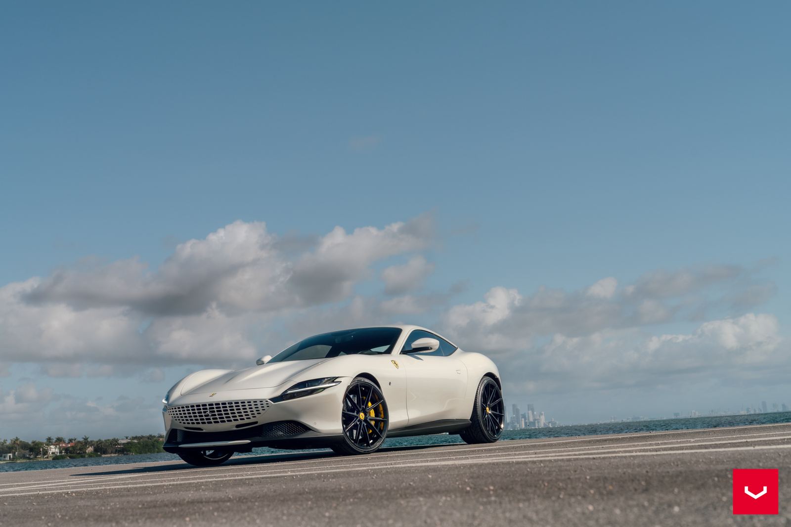 Vossen Forged HFX-2 (5-lug) on Ferrari Roma, photo 2
