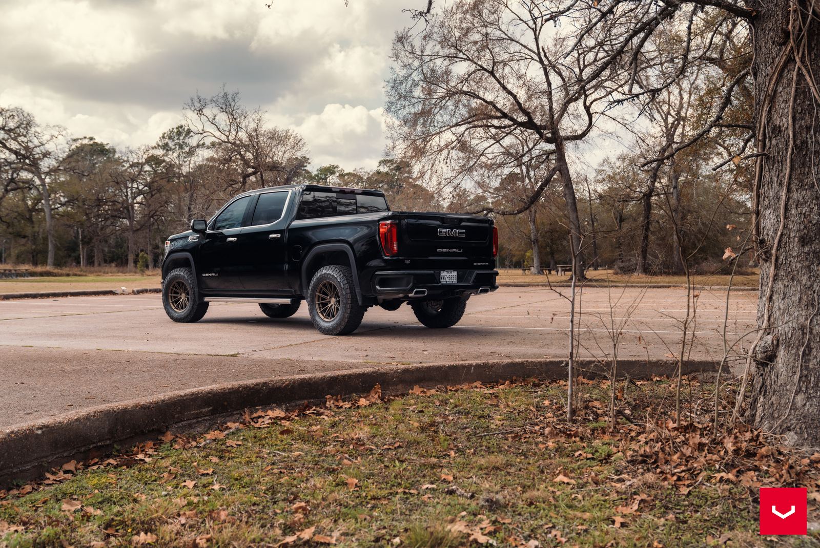 Vossen Forged HFX-2 (6-lug) on GMC Sierra 1st gen (Sierra Limited), photo 3