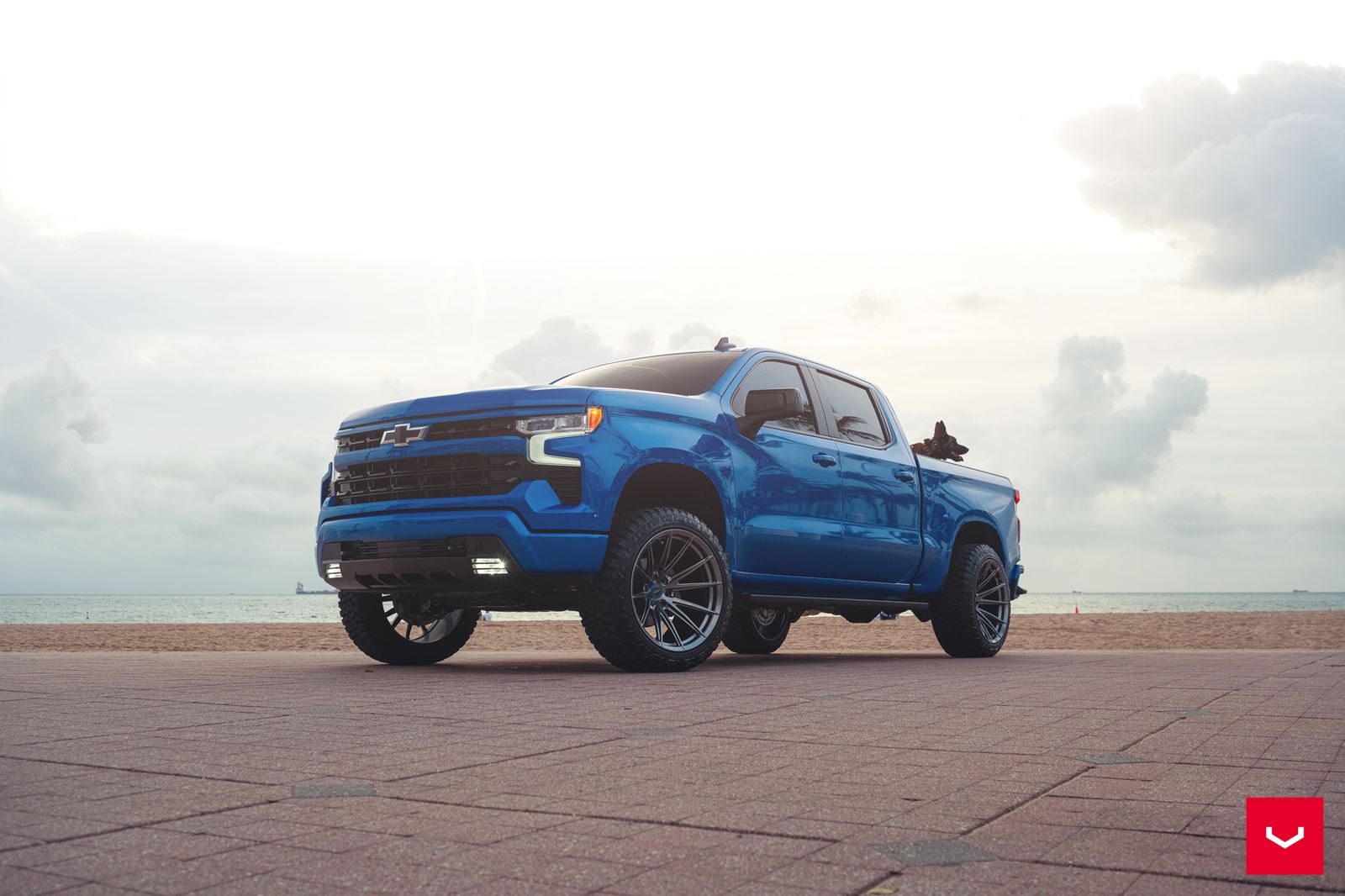 Vossen Forged HFX-2 (6-lug) on Chevrolet Silverado T1.1
