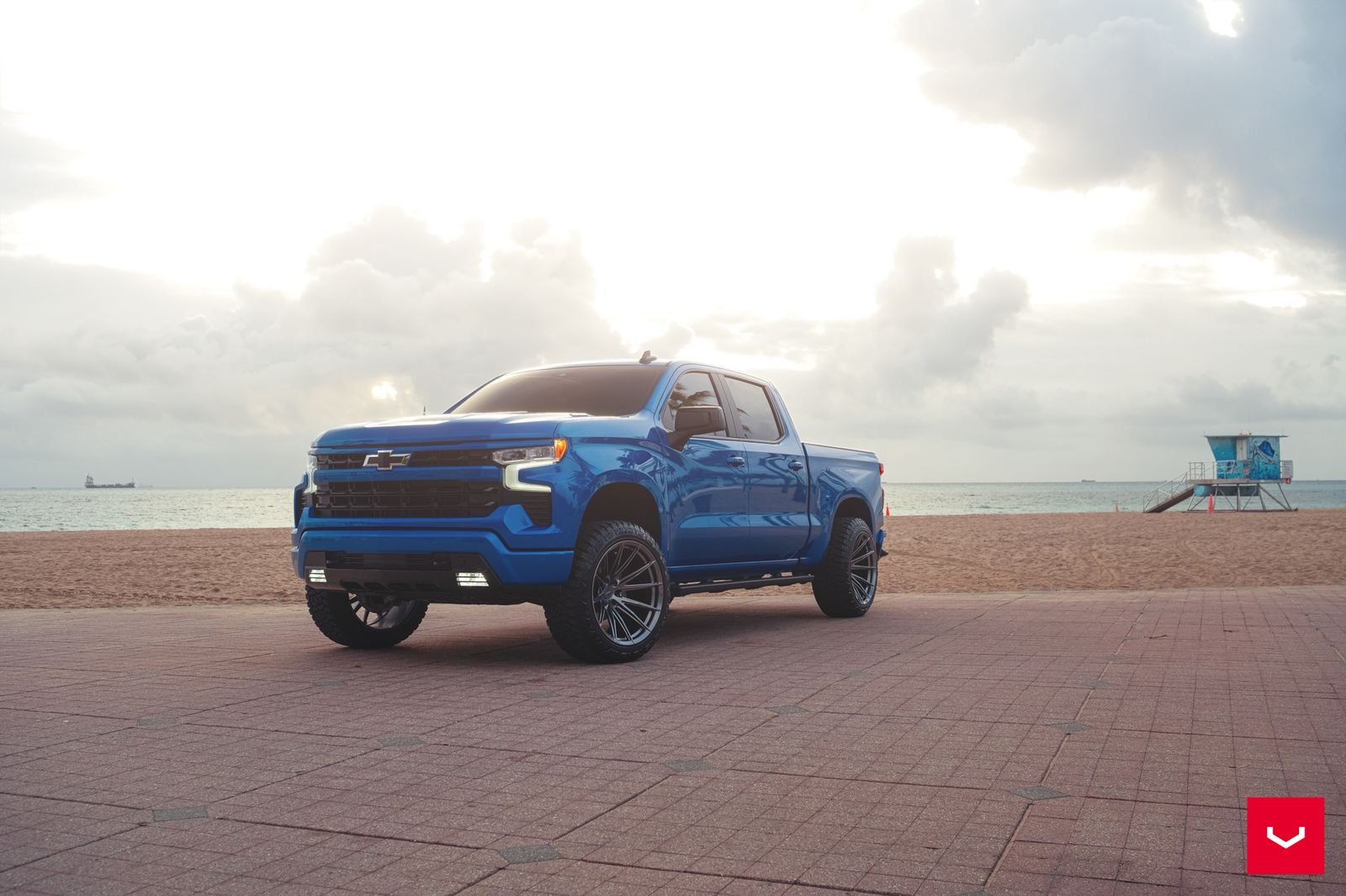 Vossen Forged HFX-2 (6-lug) on Chevrolet Silverado T1.1, photo 2