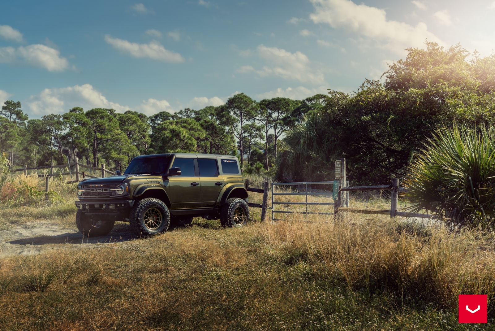 Vossen Forged HFX-2 (6-lug) on Ford Bronco 6th generation (2021-present), photo 3