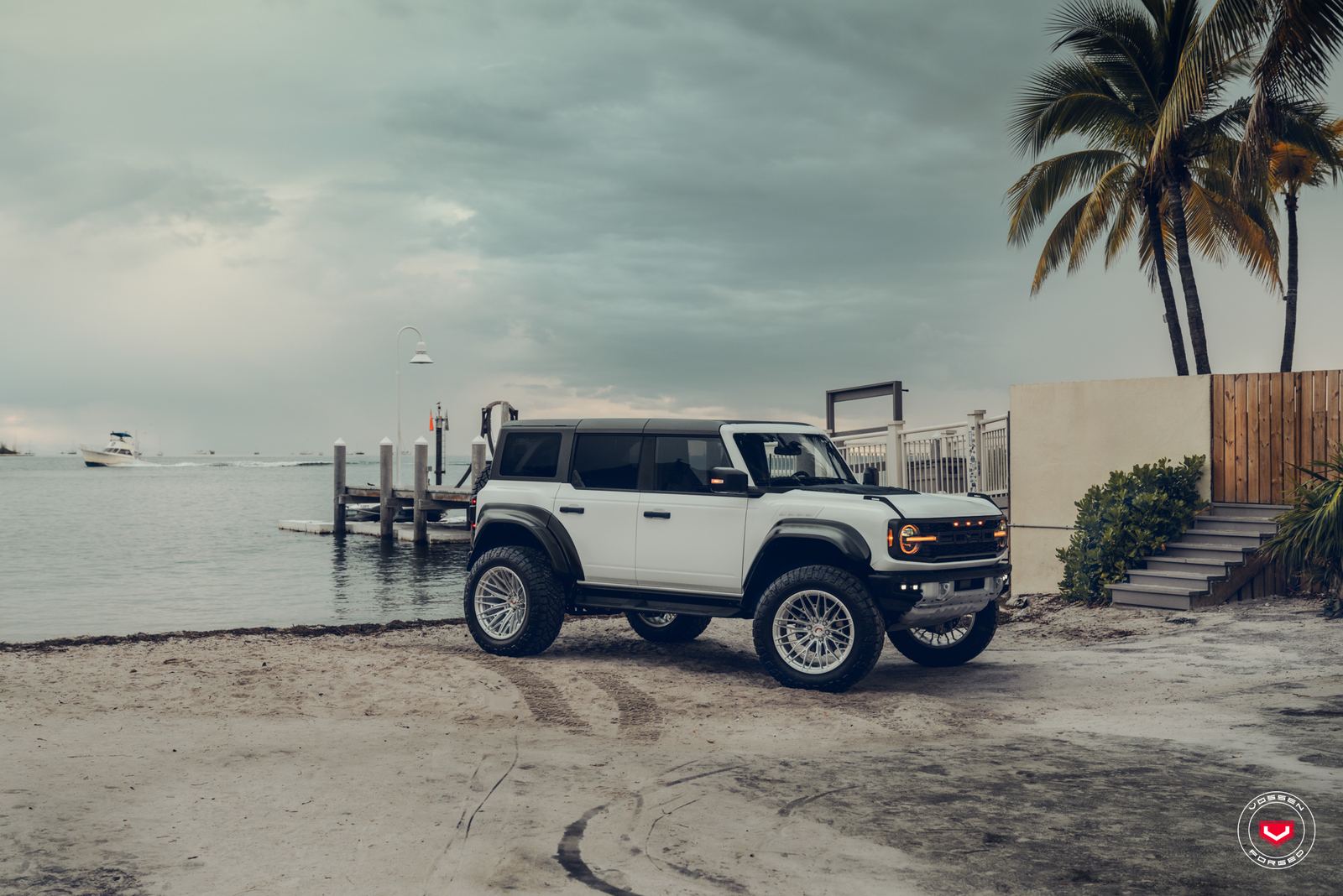 Vossen Forged VFX-04 on Ford Bronco 6th generation (2021-present)