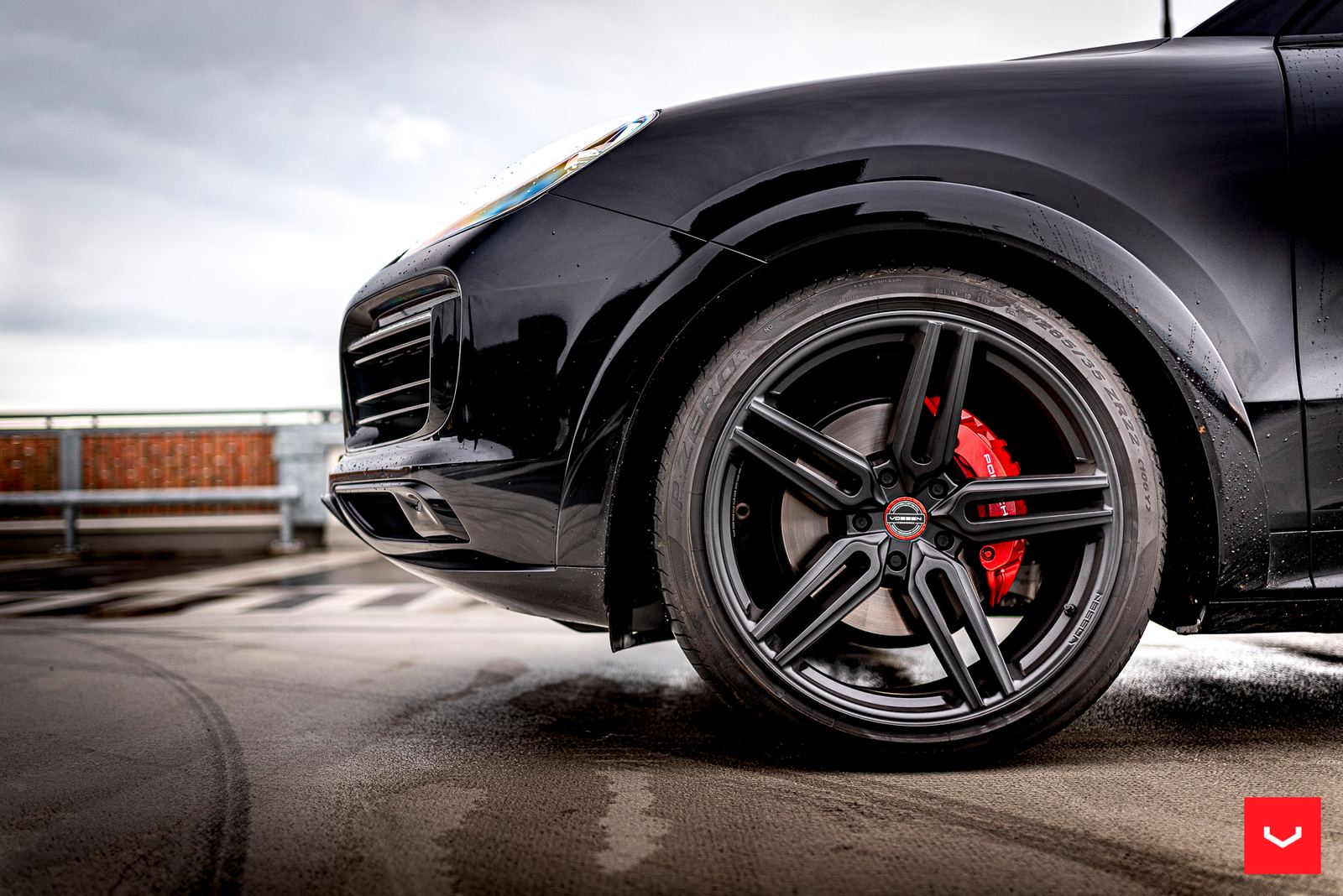 Vossen Forged HF-1 on Porsche Cayenne 9YA/E3.1, photo 2