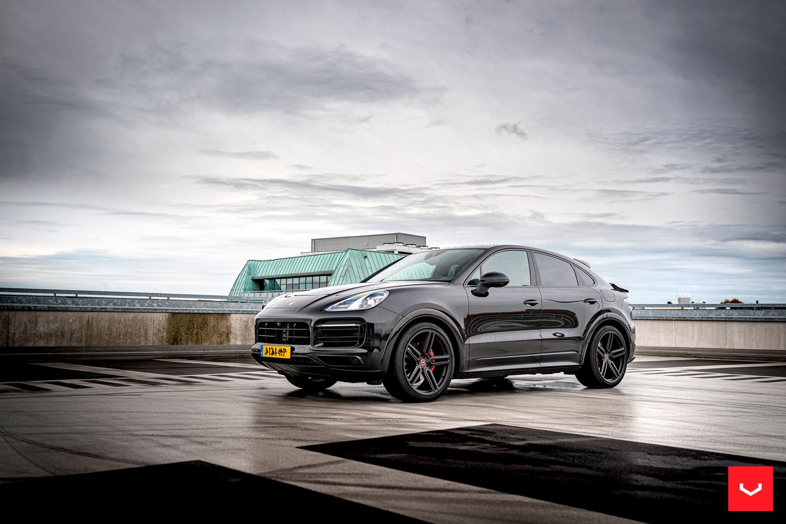 Vossen Forged HF-1 on Porsche Cayenne 9YA/E3.1, photo 3