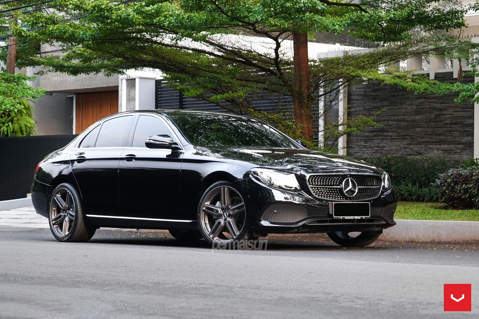 Vossen Forged HF-1 on Mercedes-Benz E-Class W213.1