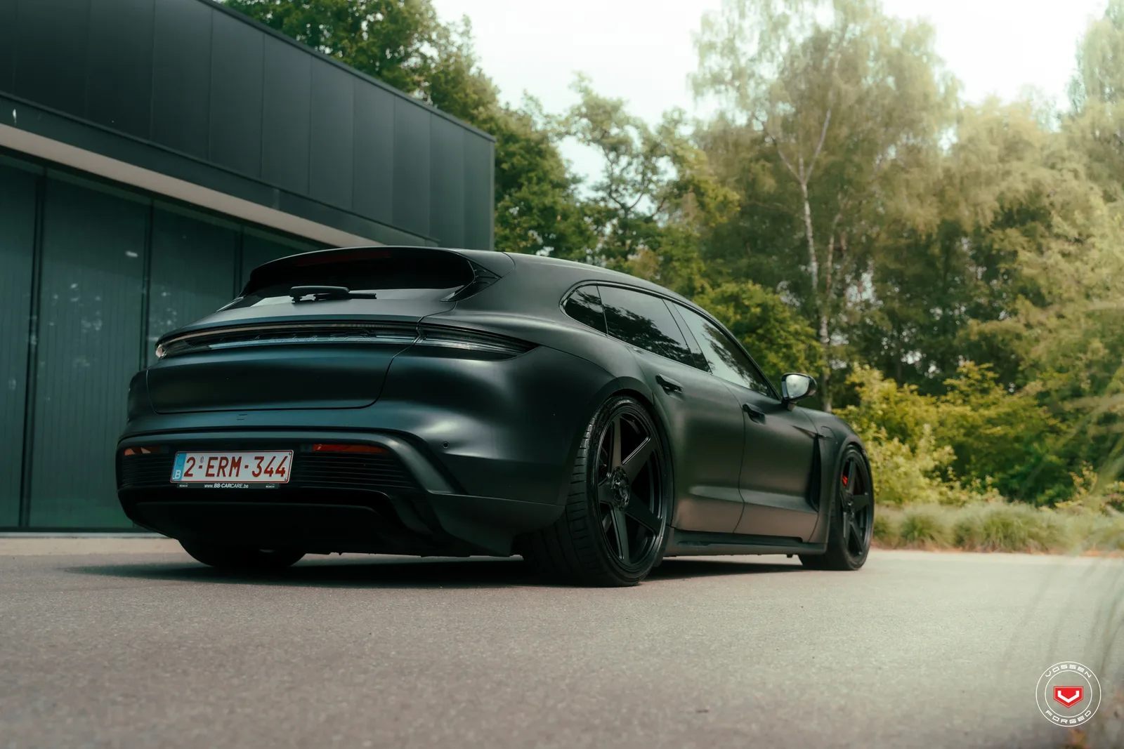 Vossen Forged GEN-01 on Porsche Taycan J1.1