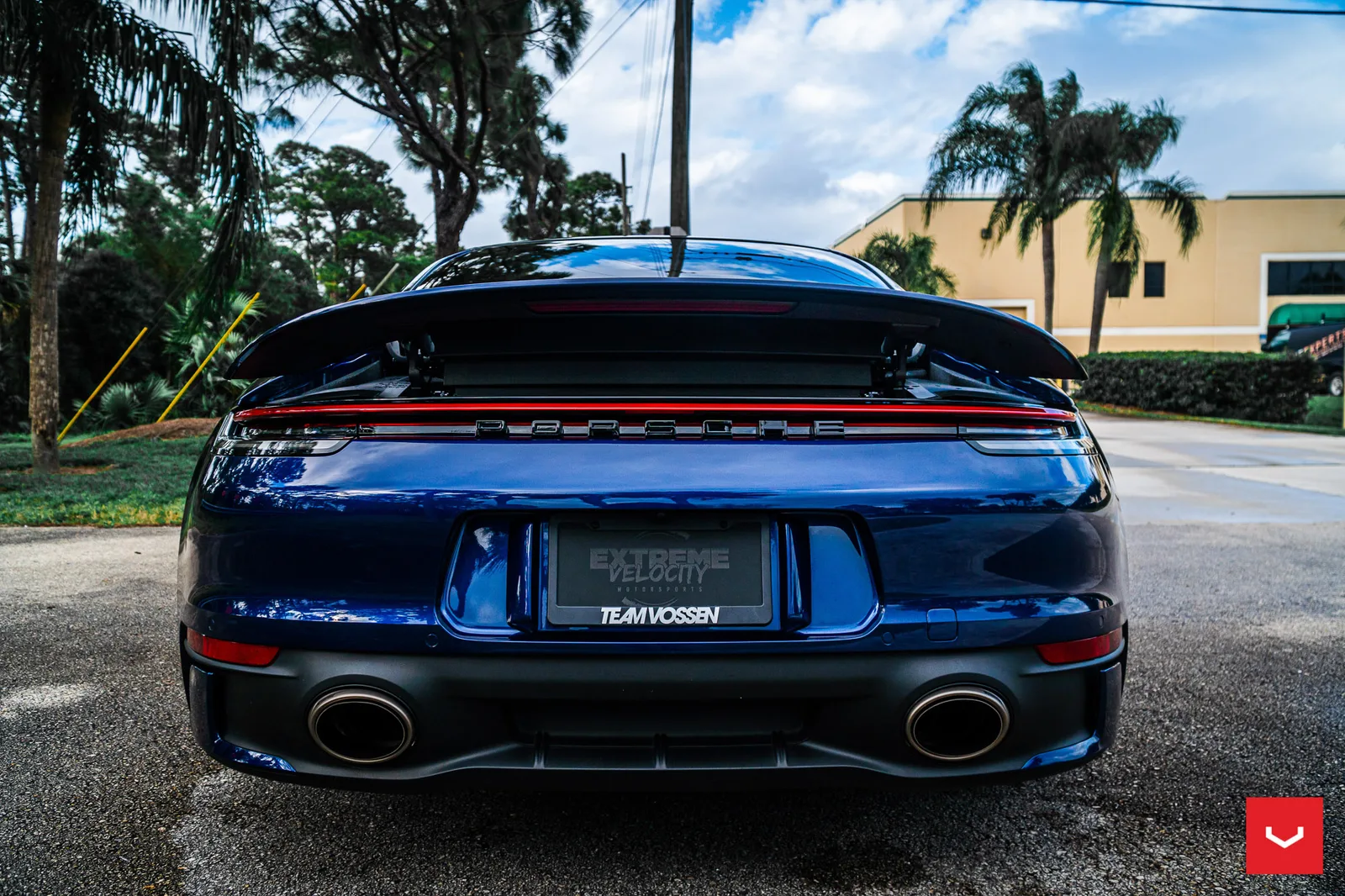 Vossen Forged HF-1 on Porsche 911 992.1