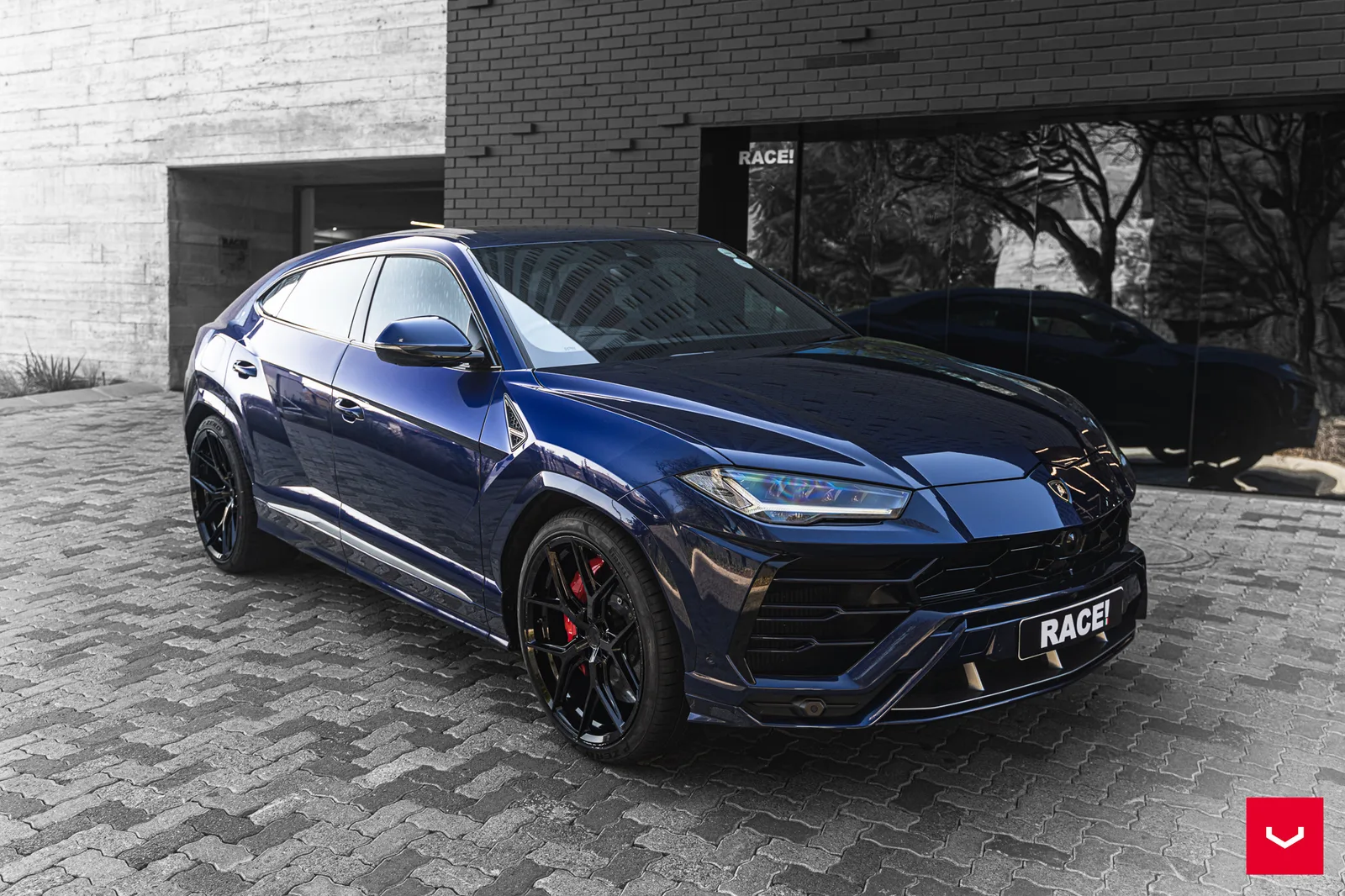 Vossen Forged HF-5 on Lamborghini Urus (2018)