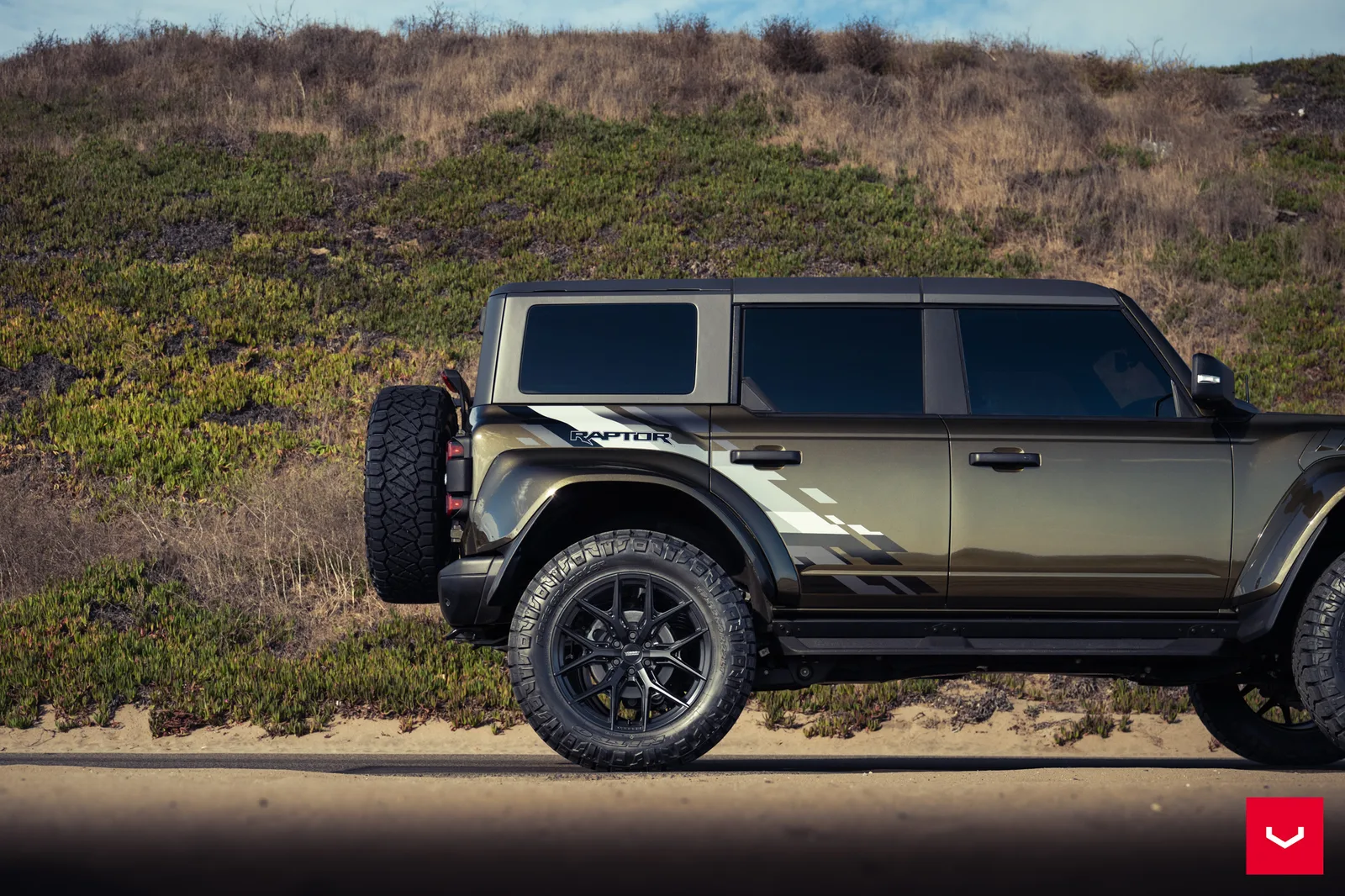 Vossen Forged HF6-4 on Ford Bronco 6th generation (2021-present), photo 10