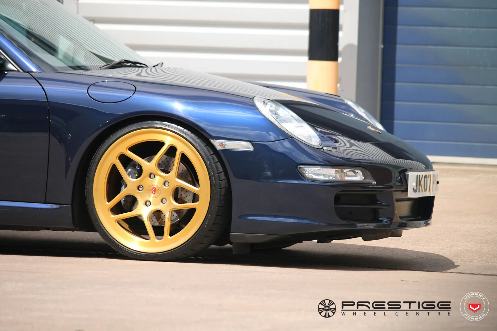 Vossen Forged LC-104 on Porsche 911 997.1, photo 2