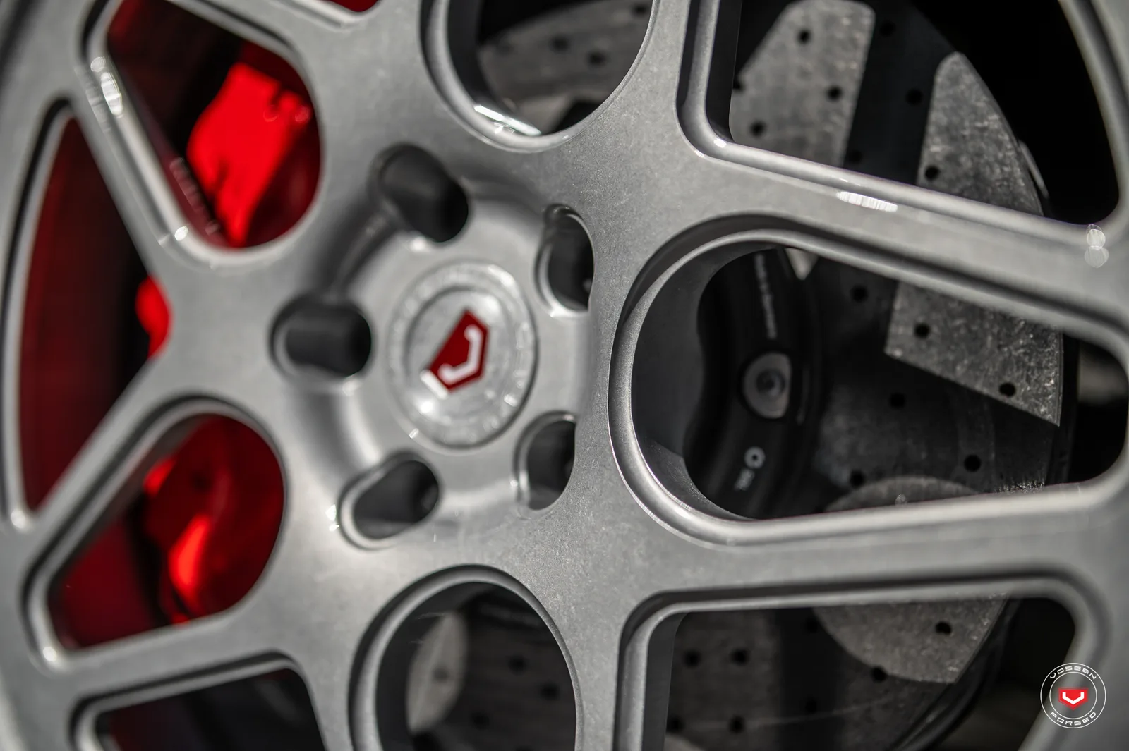 Vossen Forged LC-104 on Lamborghini Huracan (2014), photo 6