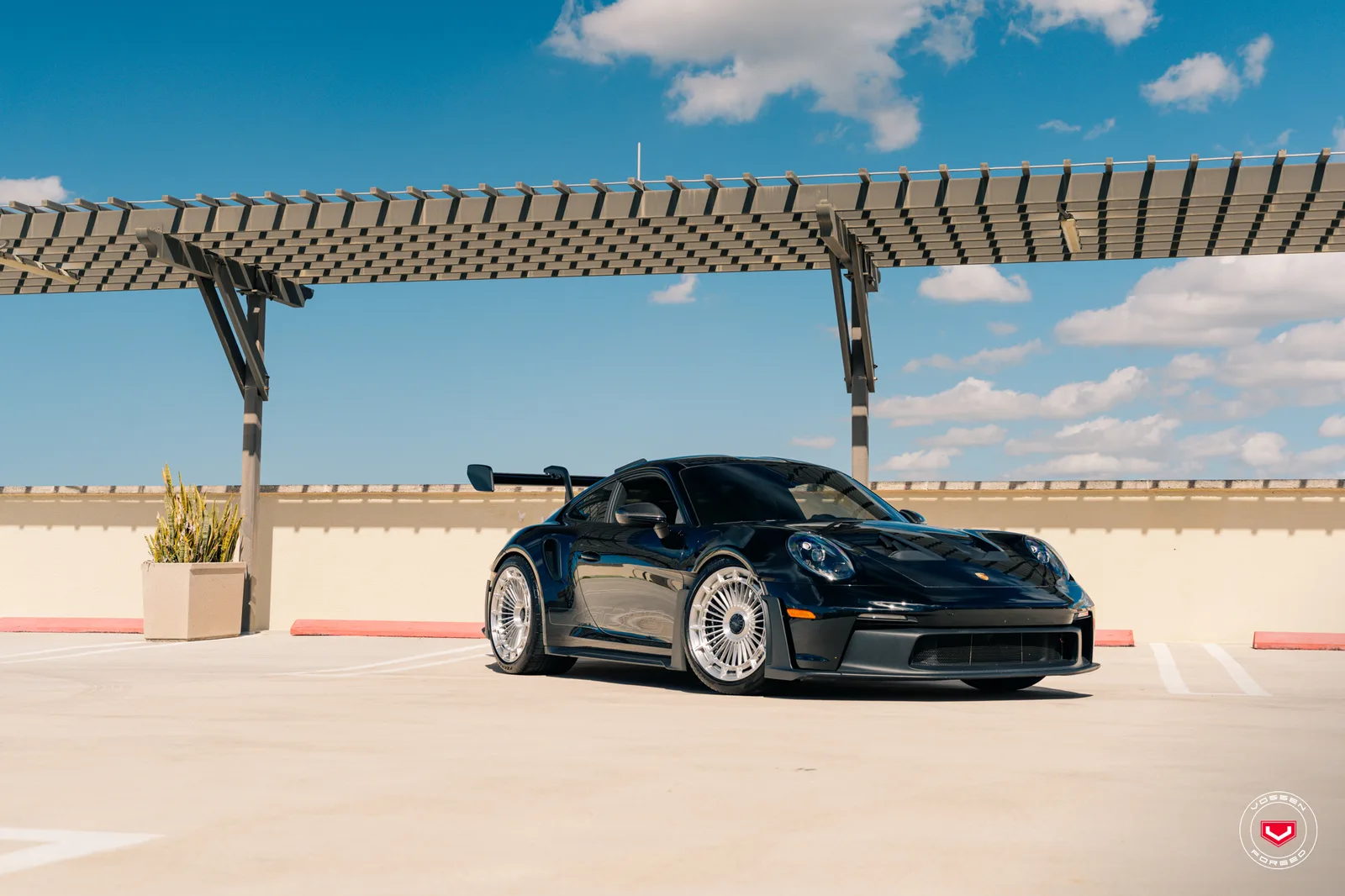 Vossen Forged LC3-06 on Porsche 911 992.1