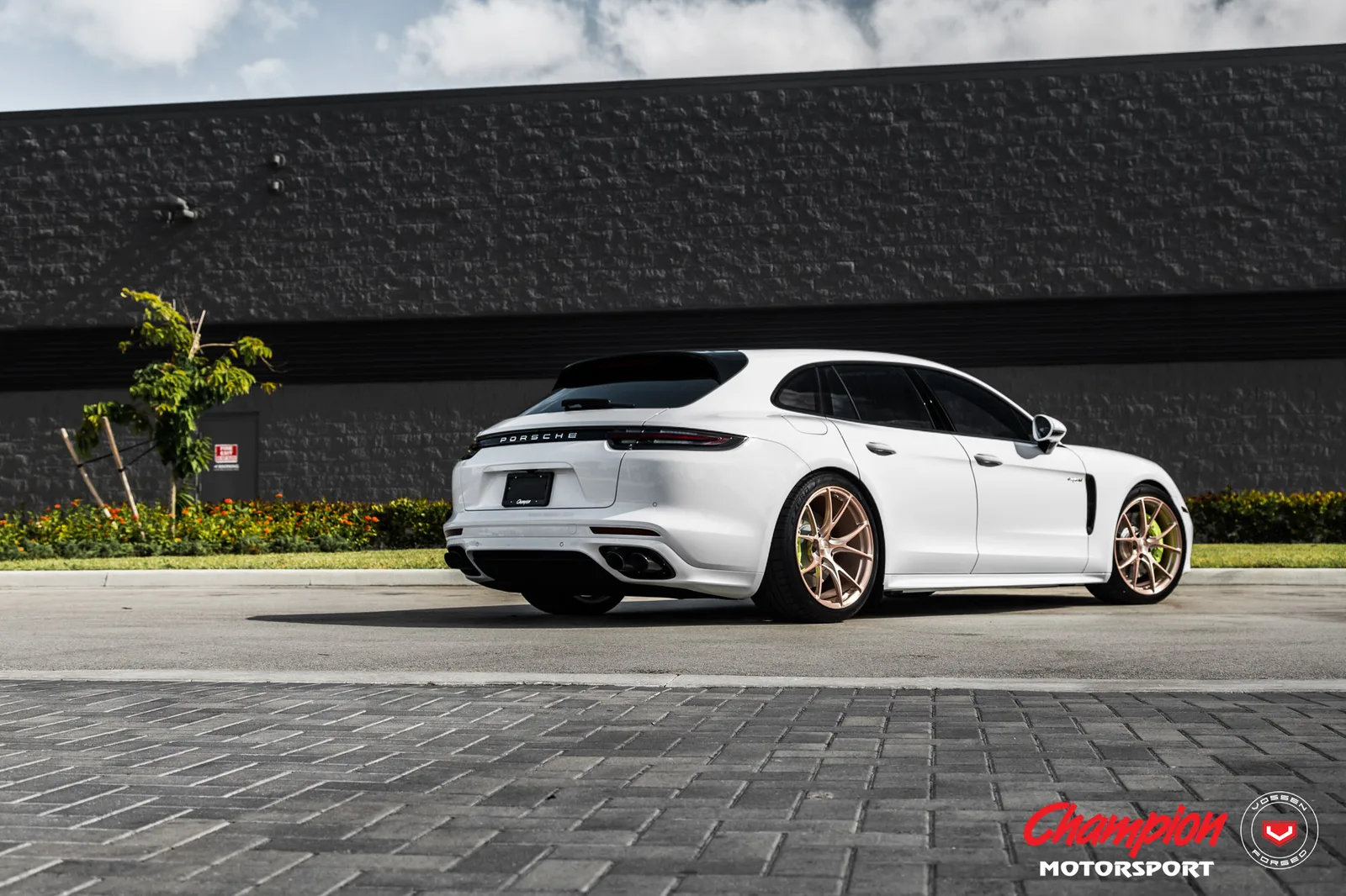 Vossen Forged RS74 on Porsche Panamera 971.1