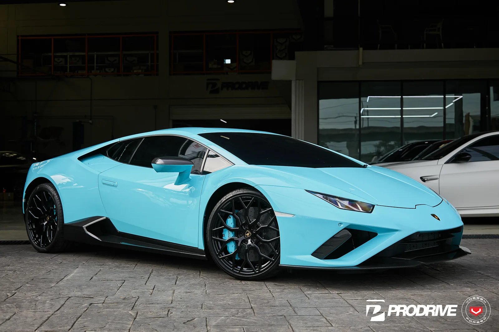 Vossen Forged S17-01 on Lamborghini Huracan (2014)