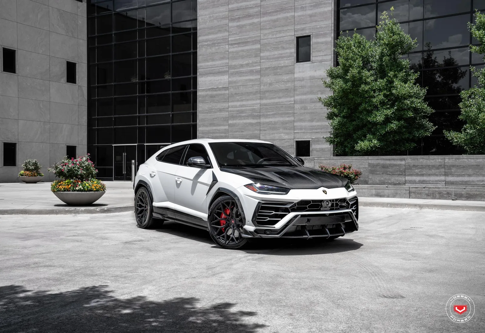 Vossen Forged S17-01 on Lamborghini Urus (2018), photo 10