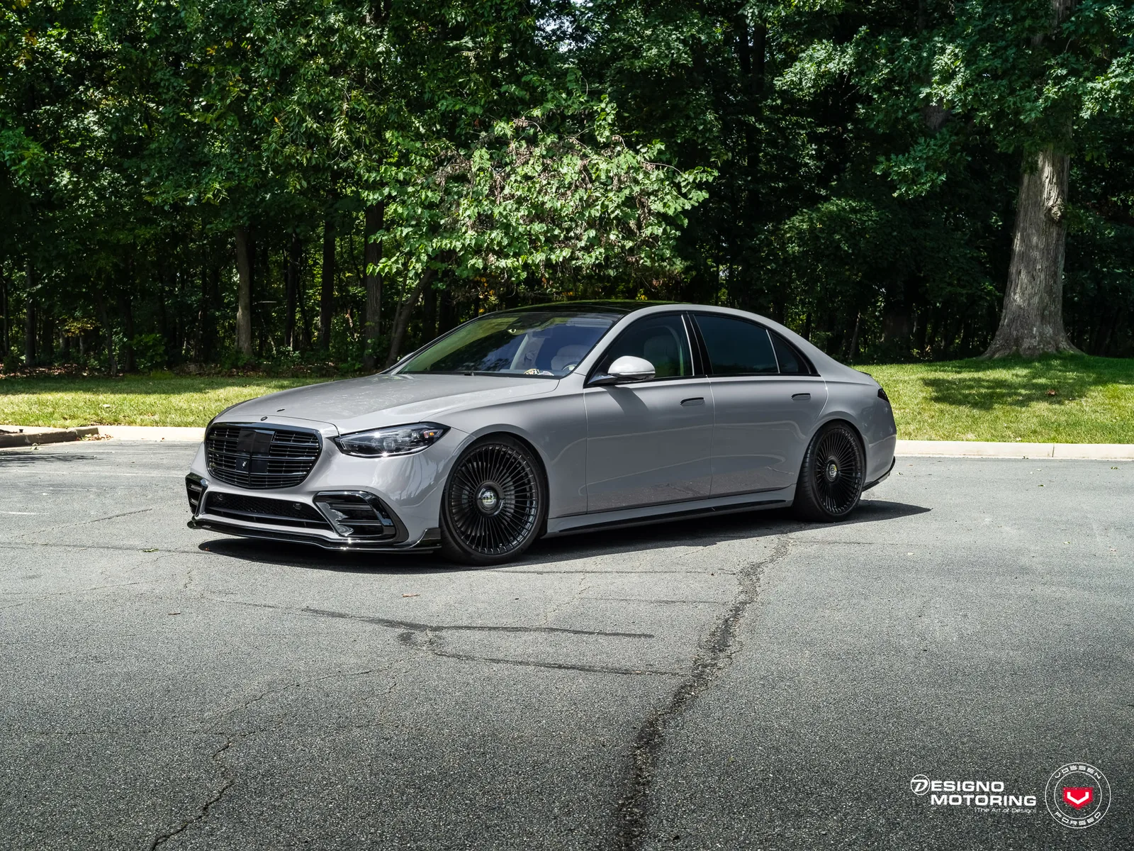 Vossen Forged S17-16 on Mercedes-Benz S-Class W223.1