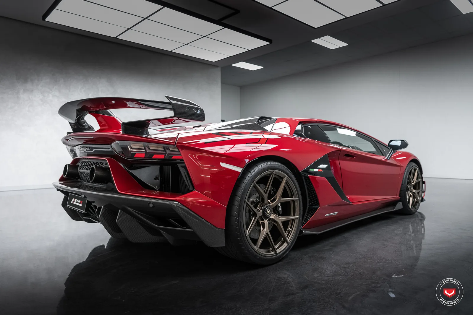 Vossen Forged S21-01 on Lamborghini Aventador First Gen.1, photo 5