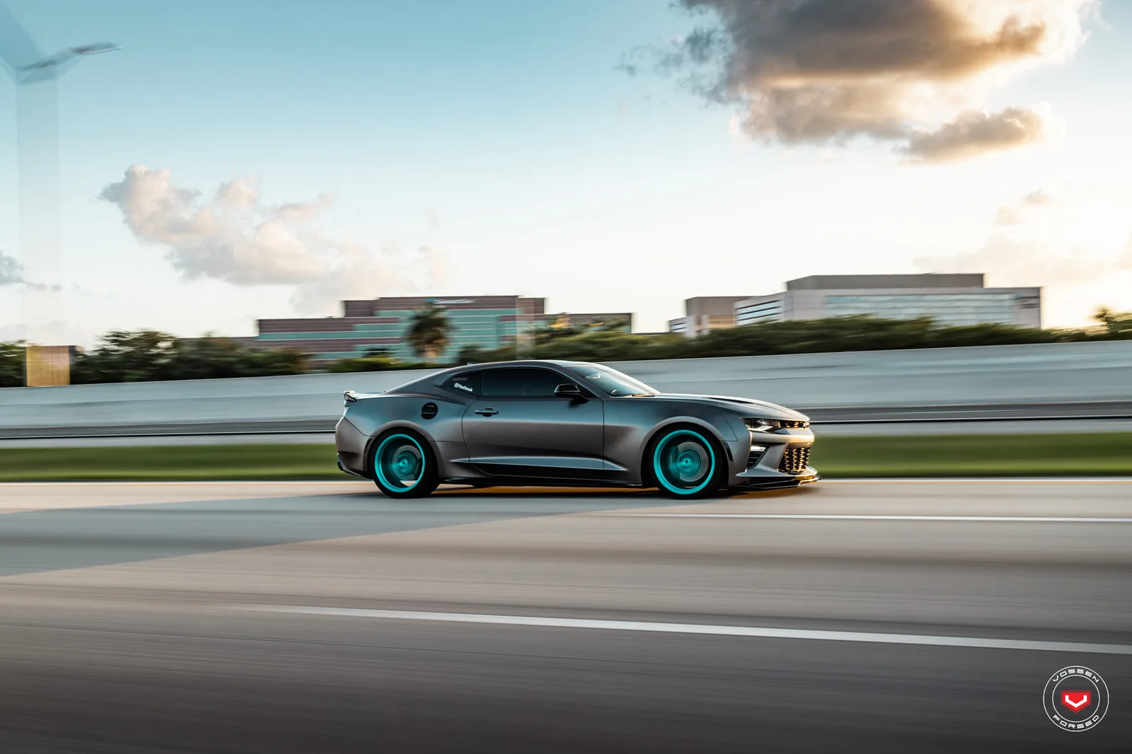 Vossen Forged S21-01 on Chevrolet Camaro Sixth Generation (2016-24)