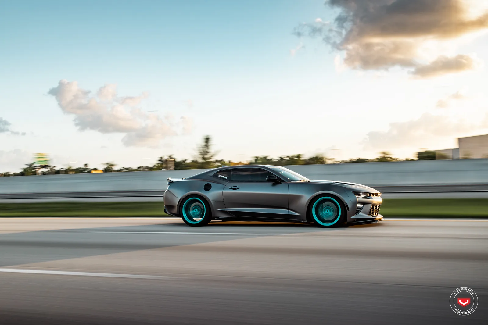 Vossen Forged S21-01 on Chevrolet Camaro Sixth Generation (2016-24), photo 2