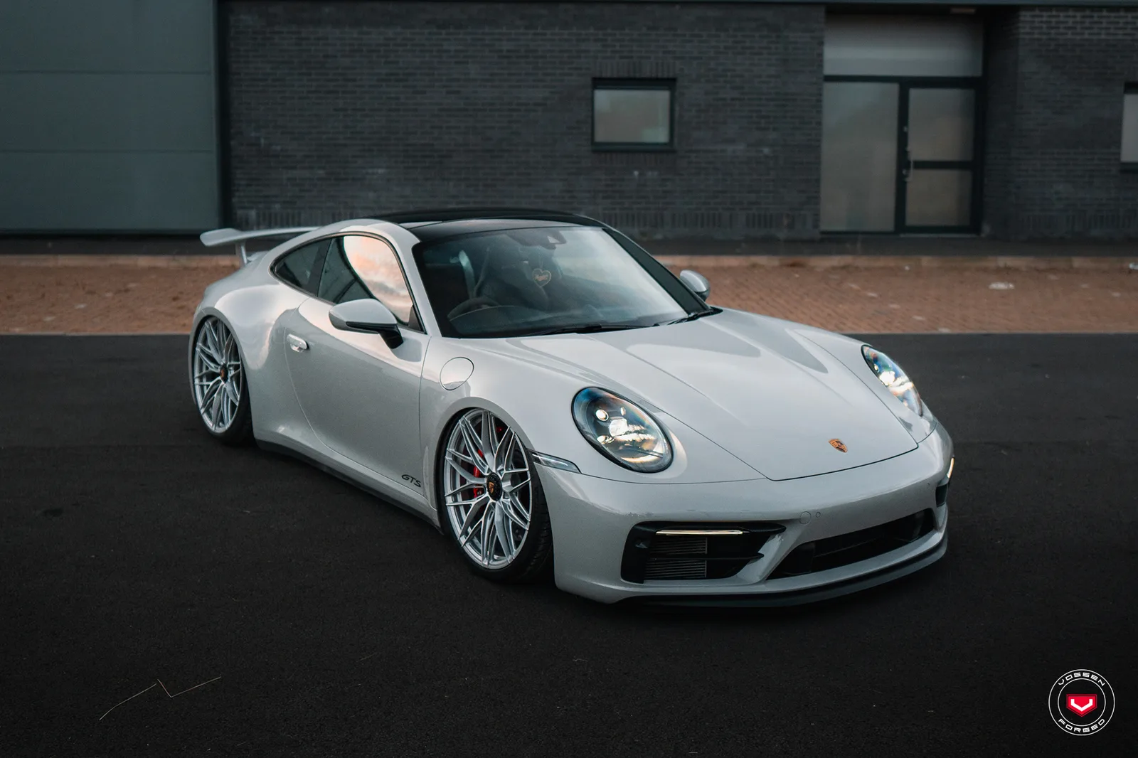 Vossen Forged S21-02 on Porsche 911 992.1, photo 10