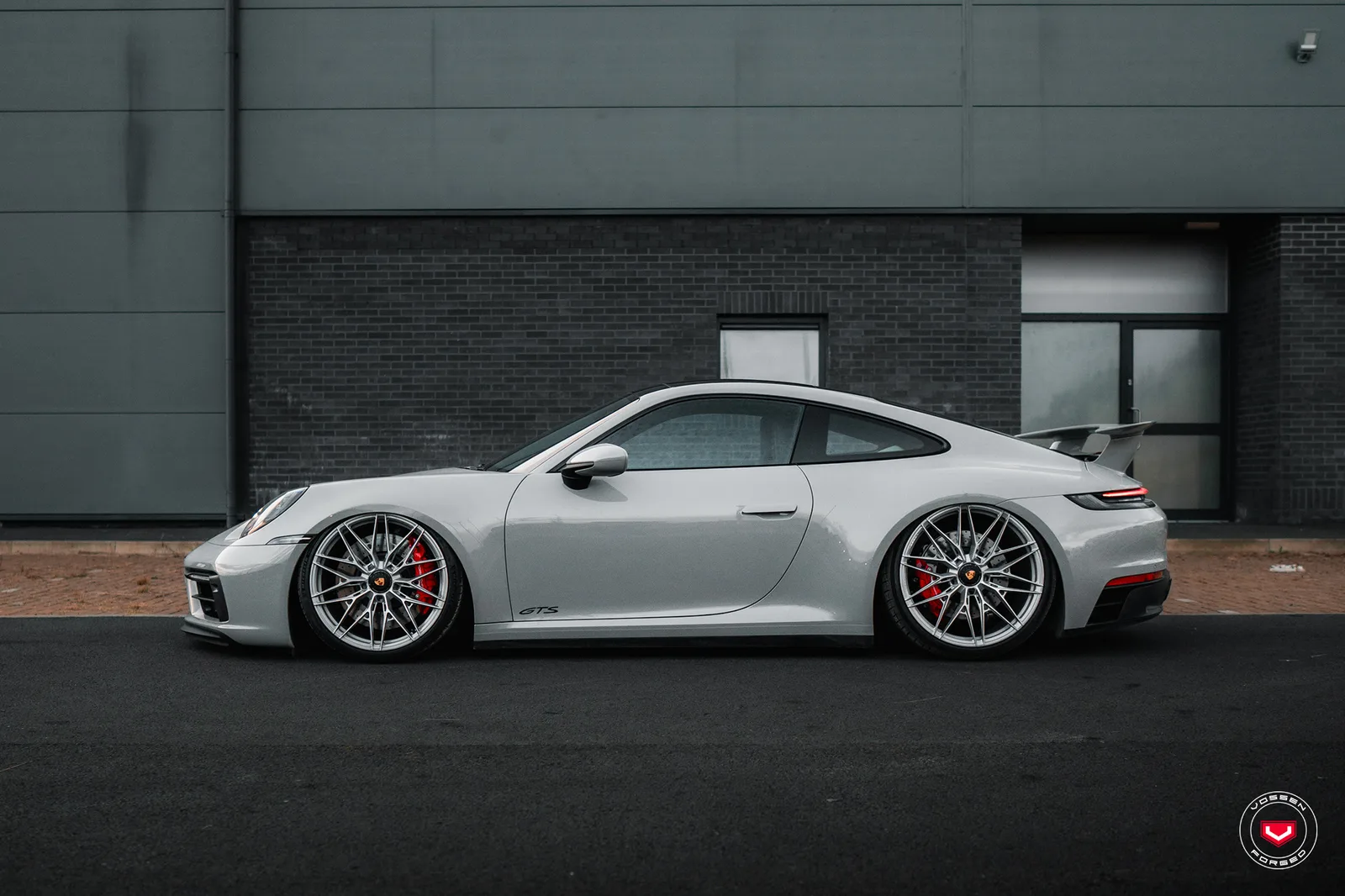 Vossen Forged S21-02 on Porsche 911 992.1, photo 4