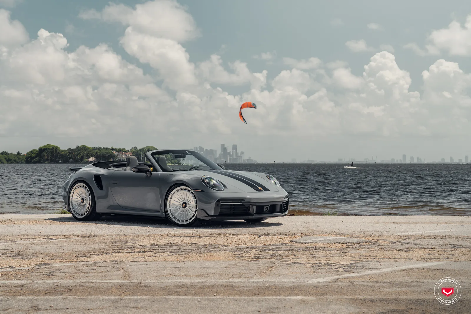 Vossen Forged S21-12 on Porsche 911 992.1