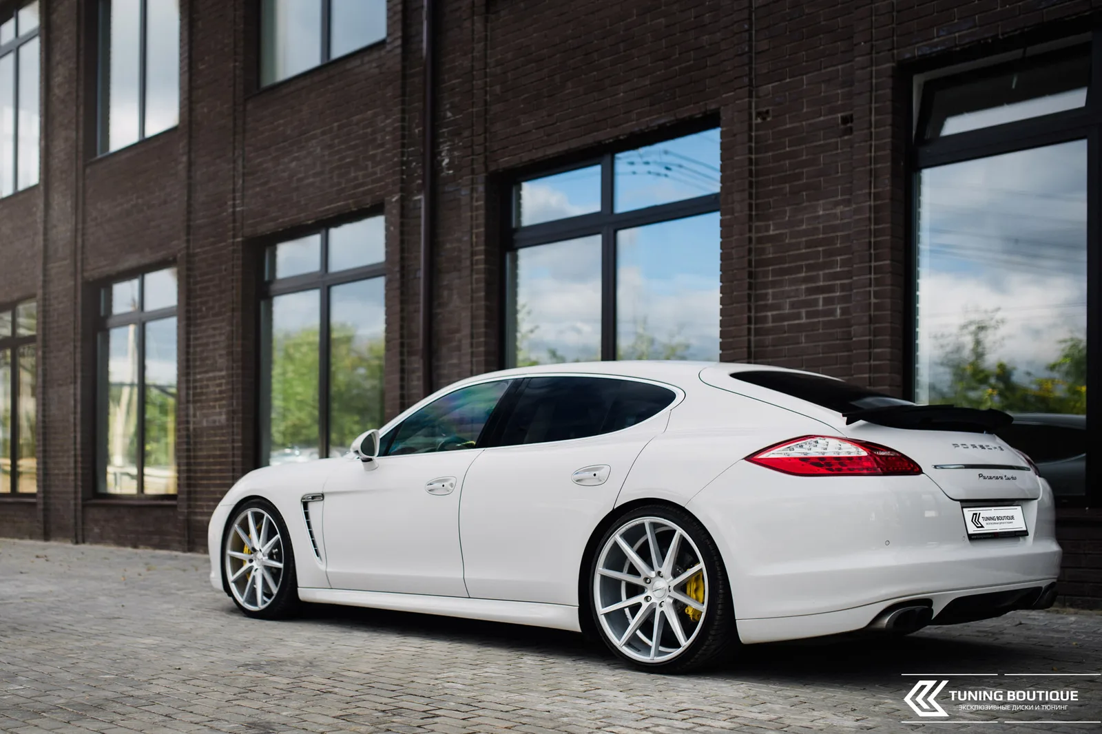 Vossen Forged VFS-1 on Porsche Panamera 970.1, photo 10