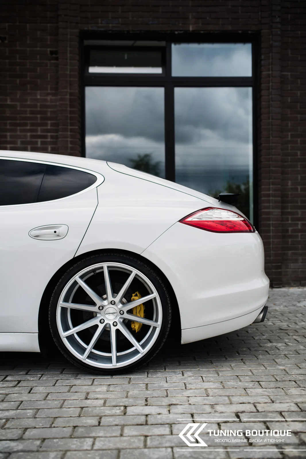 Vossen Forged VFS-1 on Porsche Panamera 970.1, photo 12