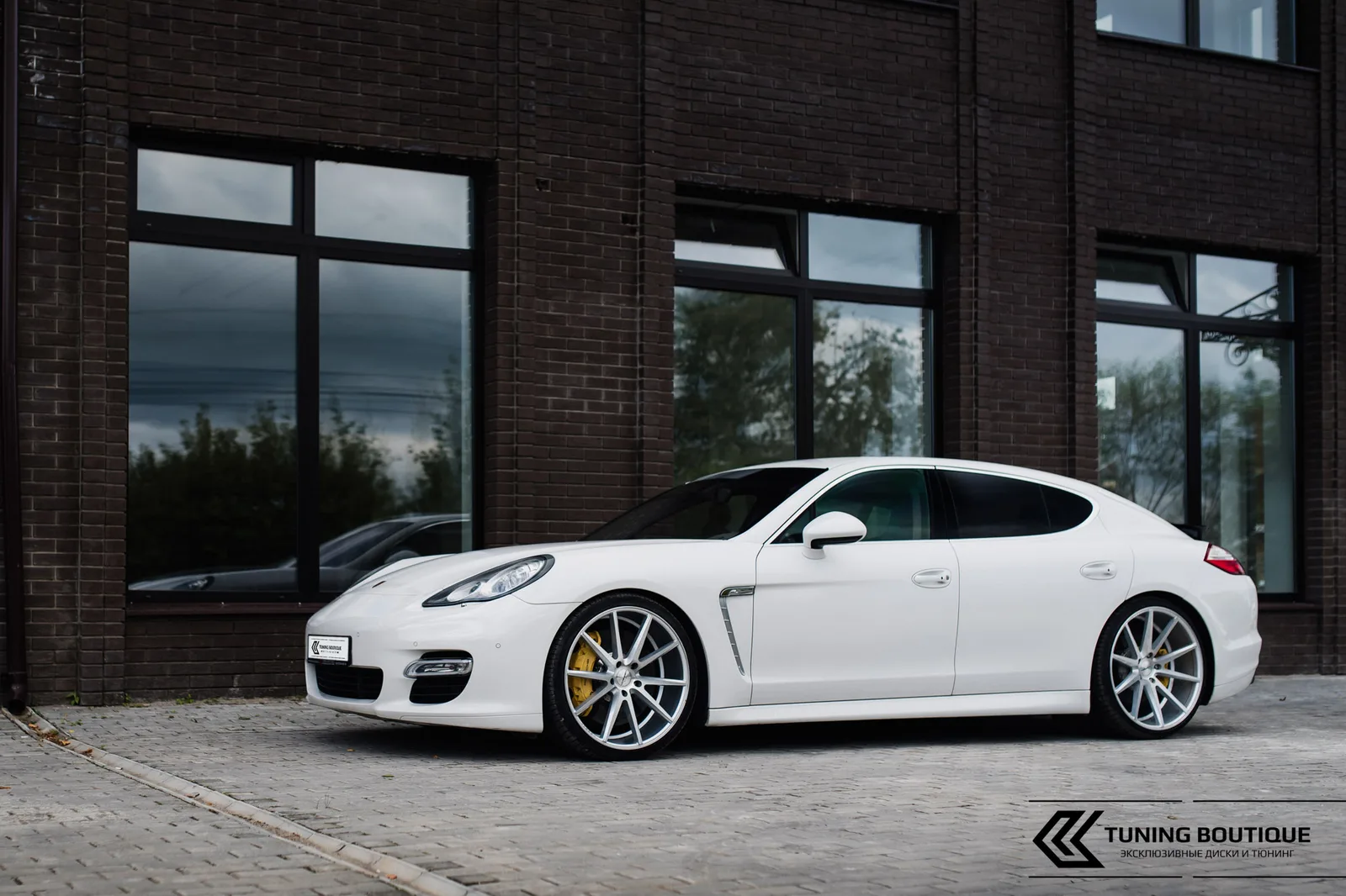 Vossen Forged VFS-1 on Porsche Panamera 970.1, photo 11