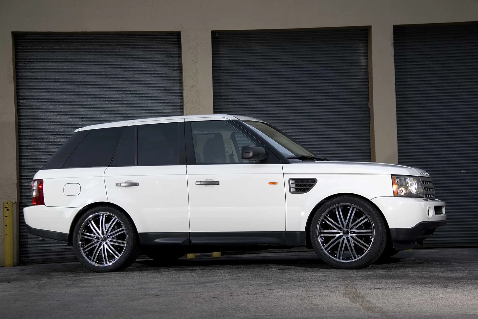 Vossen Forged VVS082 on Land Rover Range Rover Sport L320