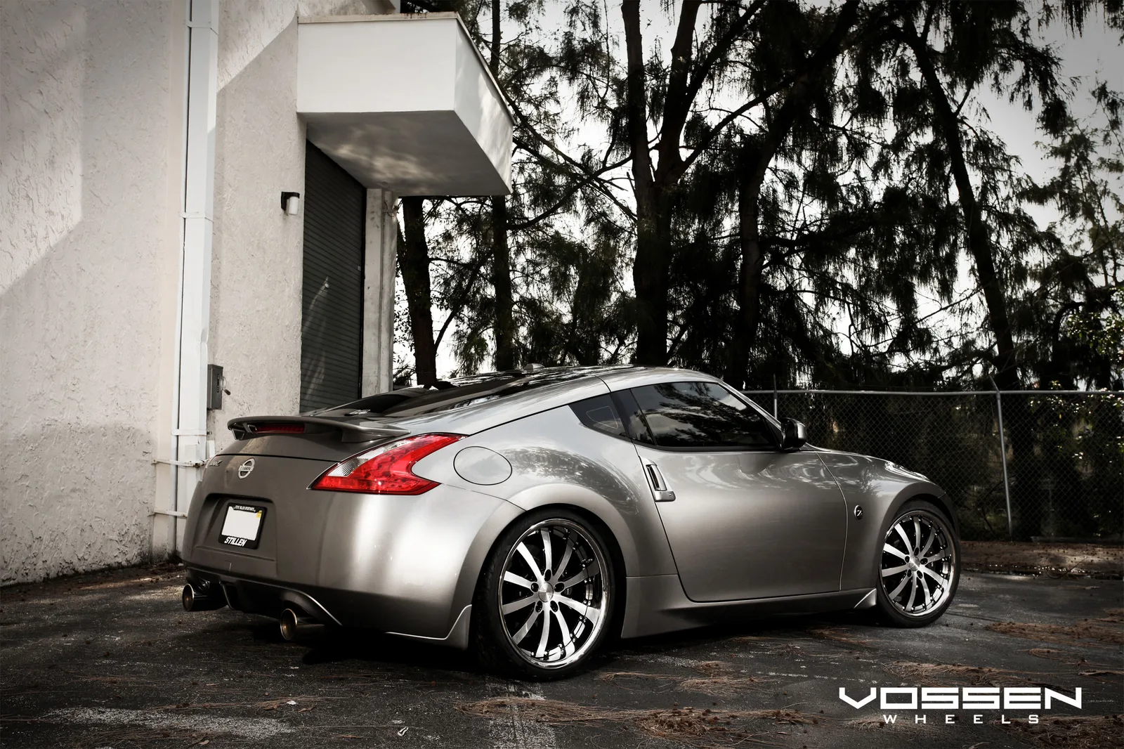 Vossen Forged VVS083 on Nissan 370Z Z34.1