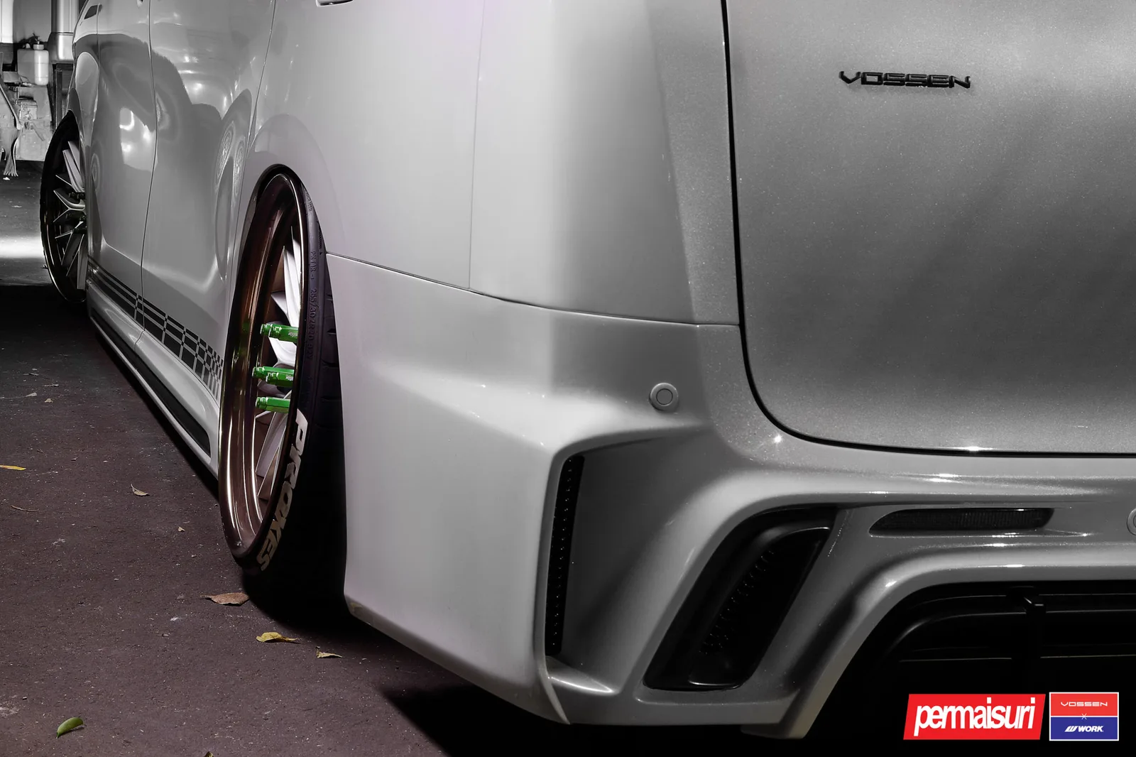 Vossen Forged VWS-2 on Toyota Alphard AH30.1, photo 5