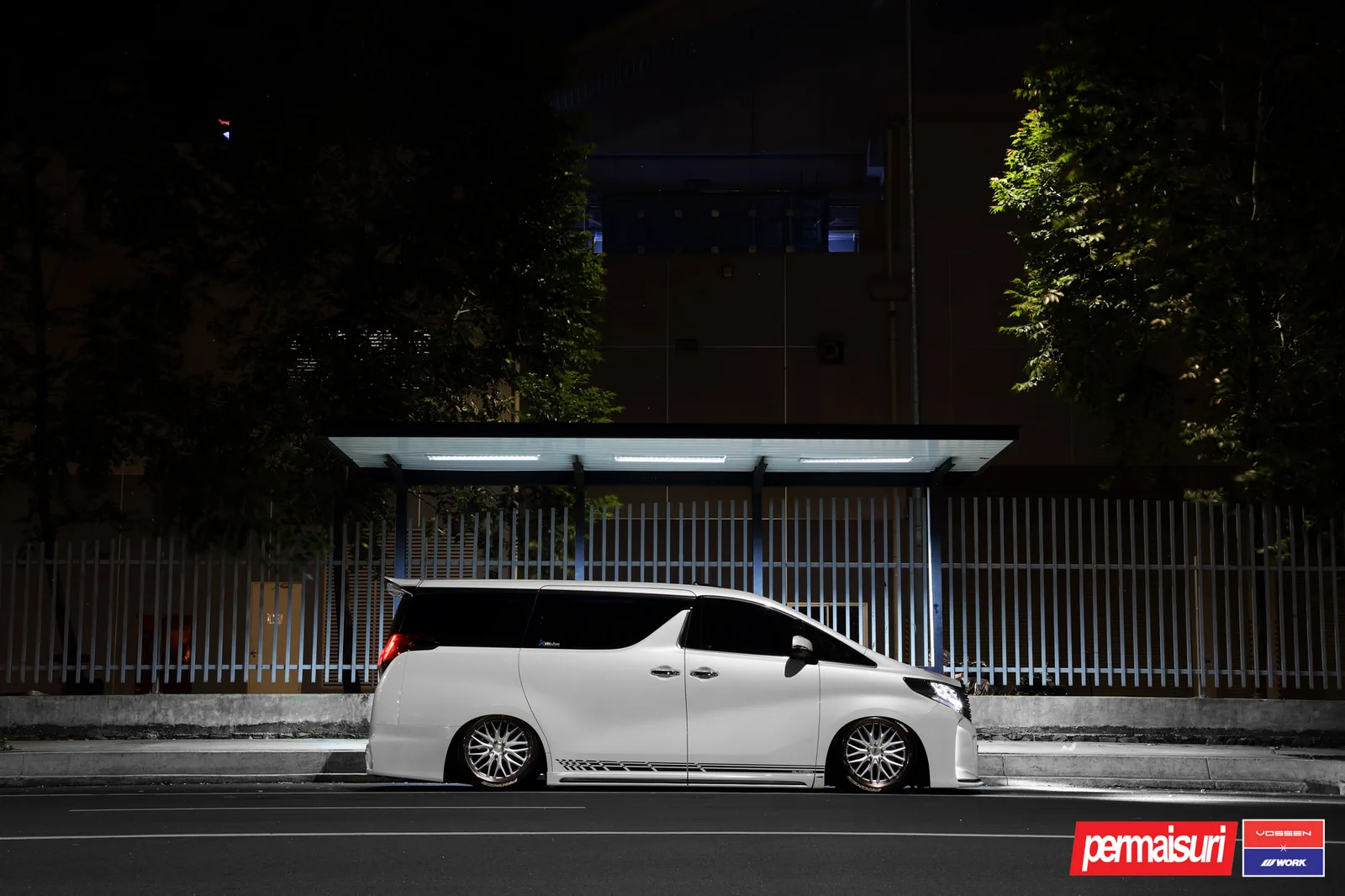 Vossen Forged VWS-2 on Toyota Alphard AH30.1, photo 9