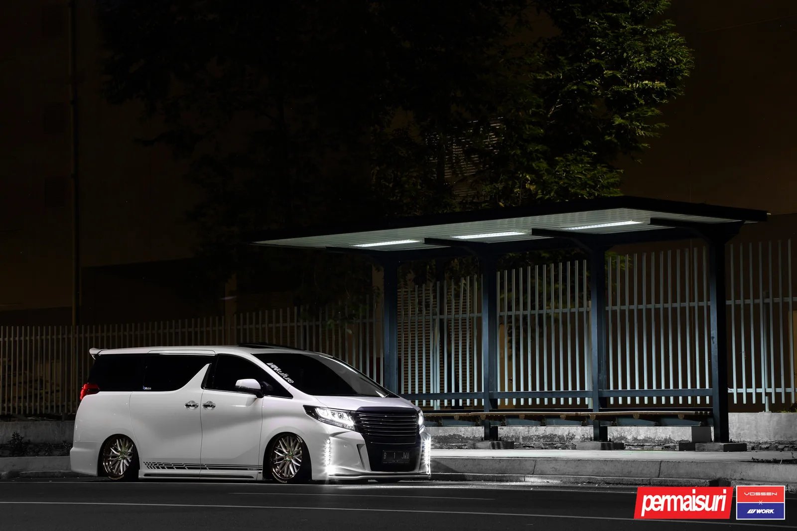 Vossen Forged VWS-2 on Toyota Alphard AH30.1, photo 10