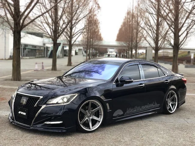 Work Back Label Zeast BST1 on Toyota Crown S210