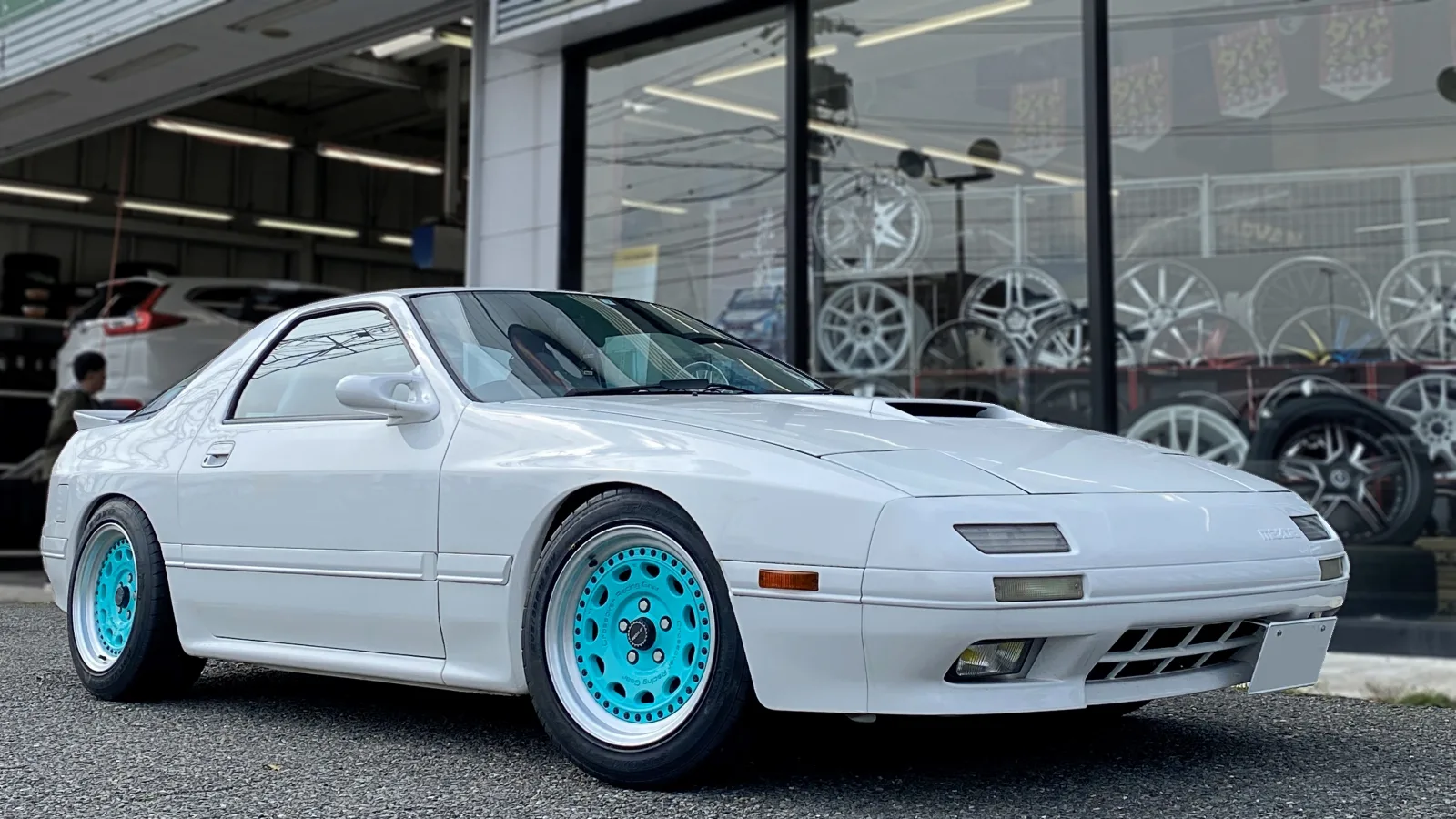 Work Crag Galvatre on Mazda RX-7 FC.1, photo 2