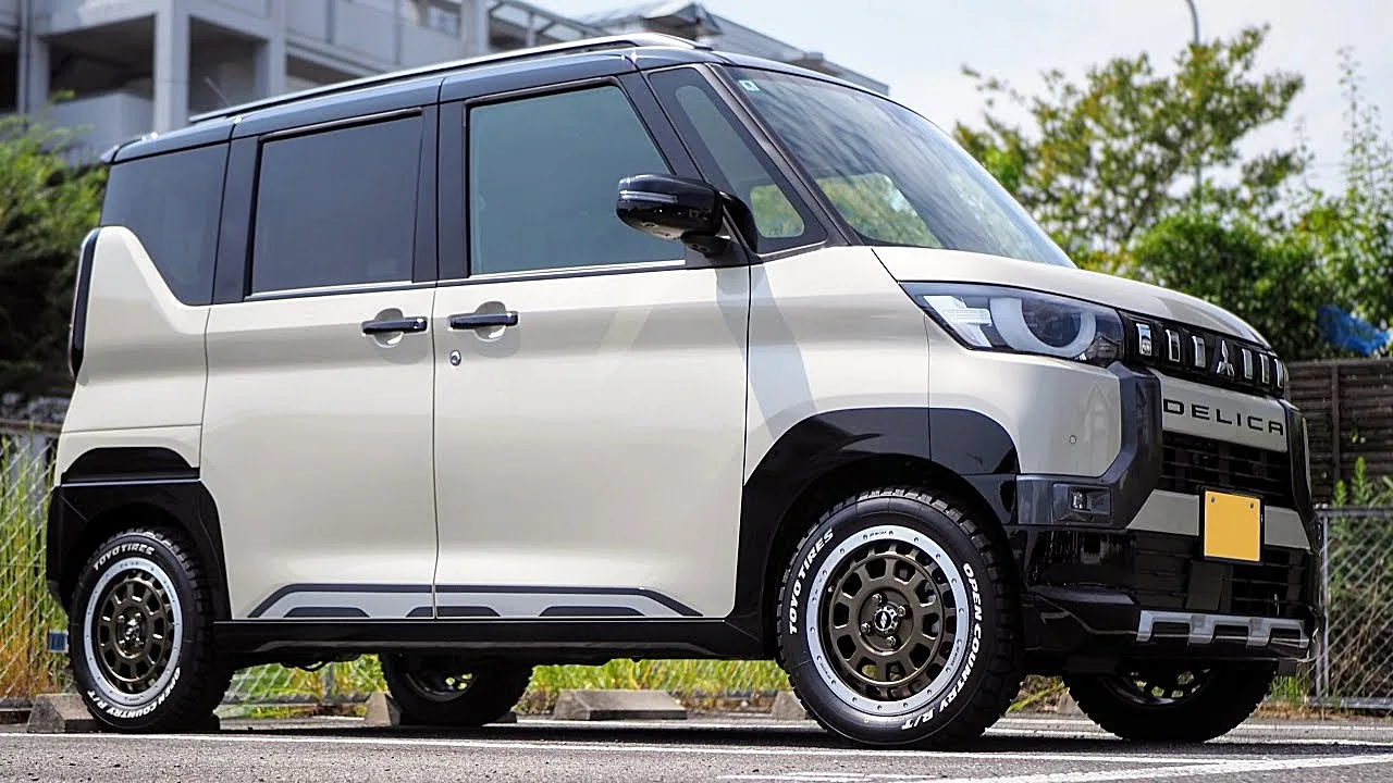 Work Crag T-GRABIC on Mitsubishi Delica Mini B30A