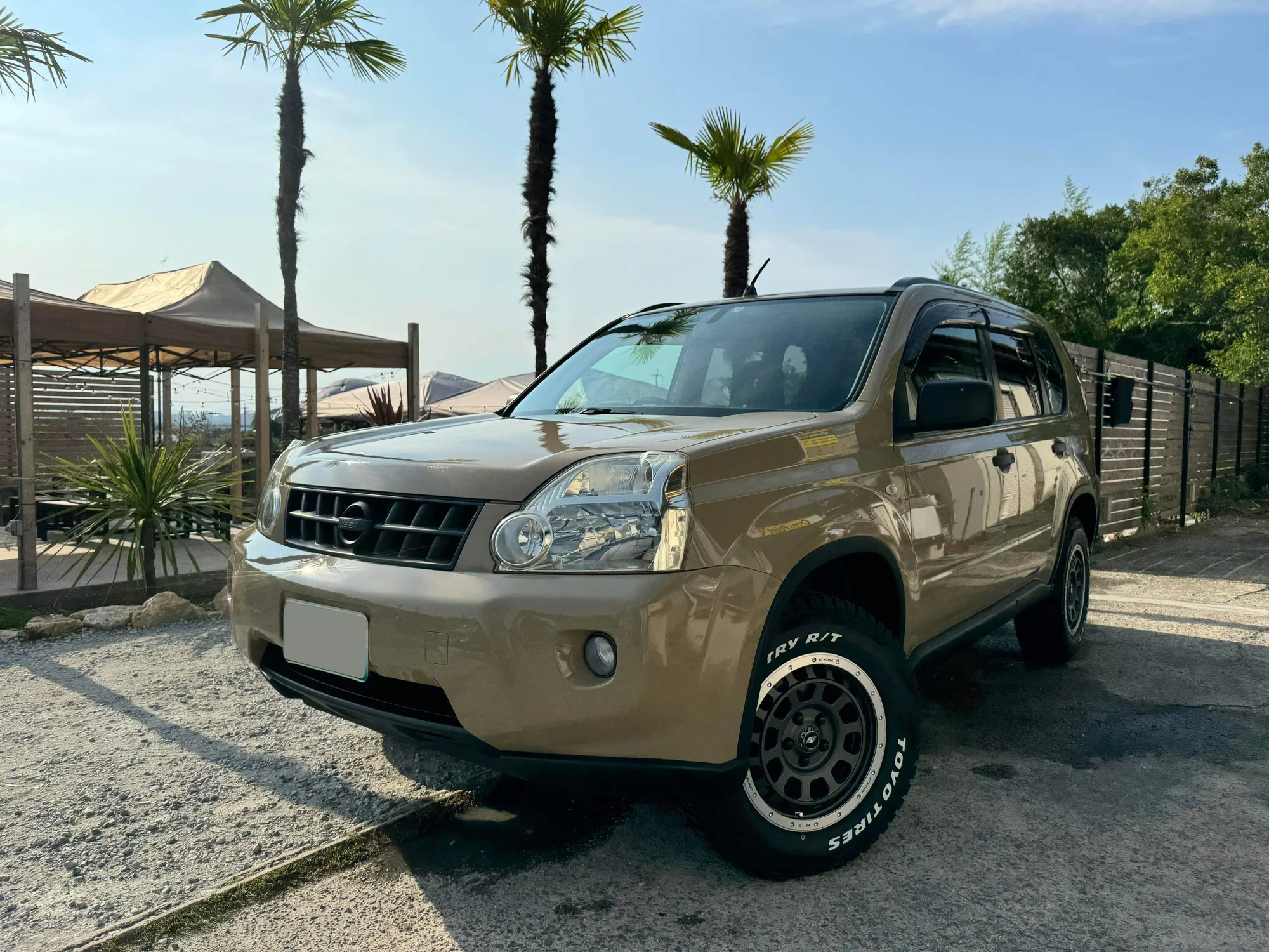 Work Crag T-GRABIC on Nissan X-Trail T31