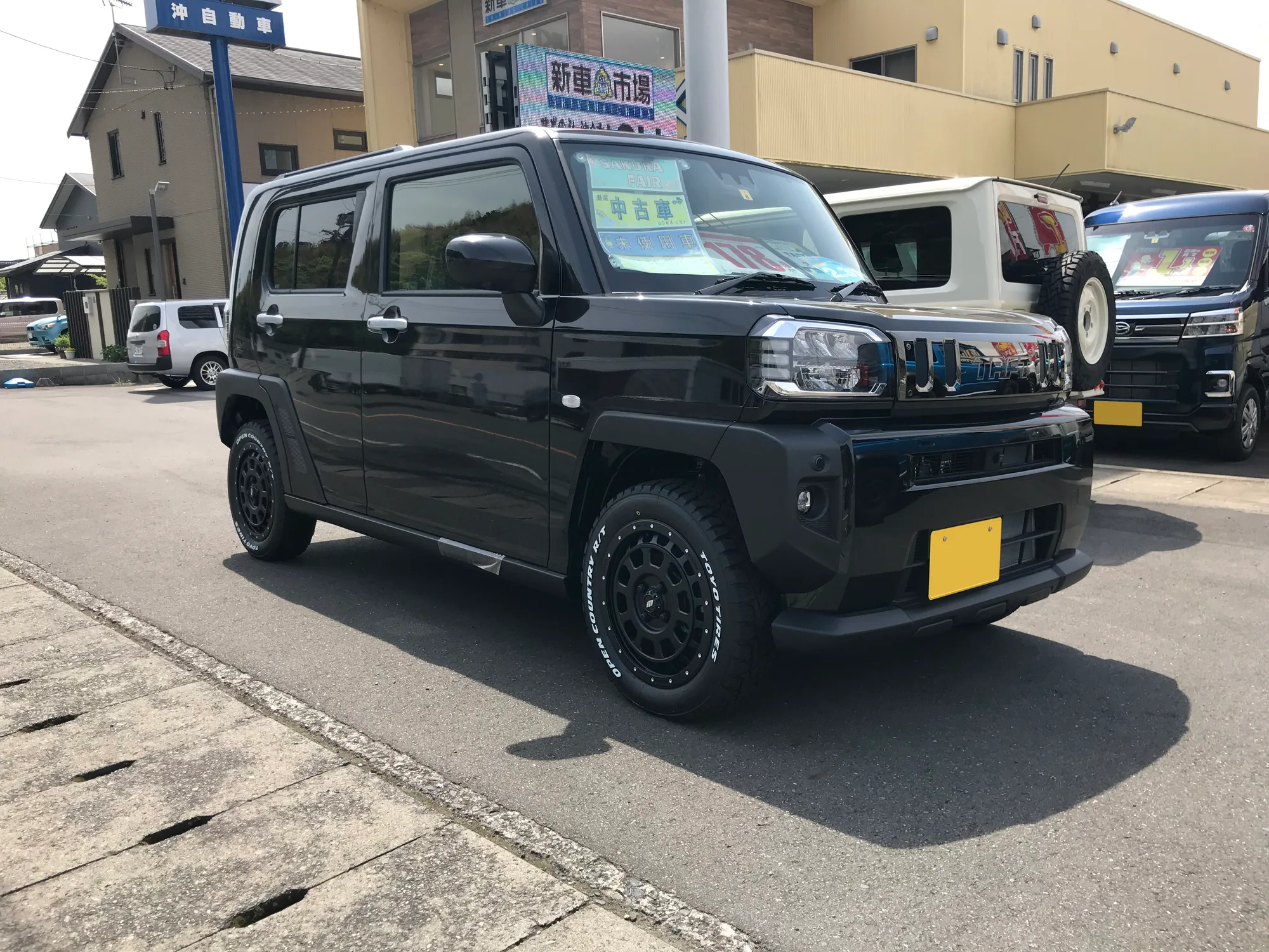 Work Crag T-GRABIC on Daihatsu Taft LA900/LA910, photo 2