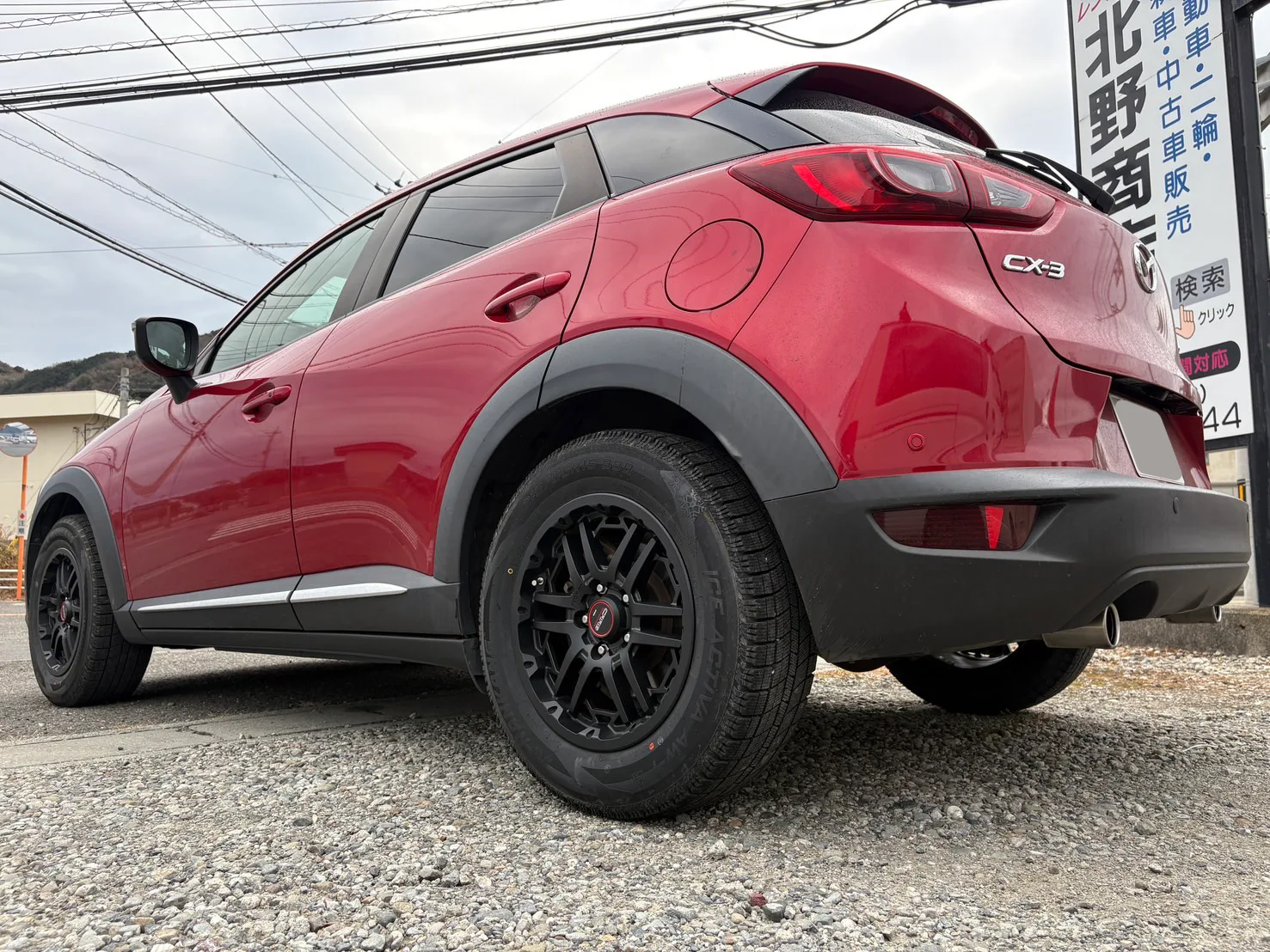 Work Crag T-GRABIC on Mazda CX-3 DK