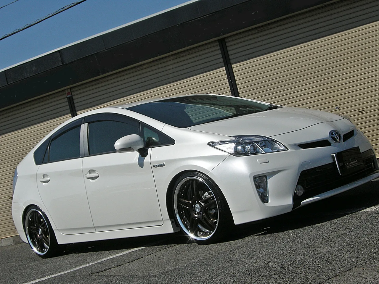 Work Durandal DD5.2 on Toyota Prius XW30