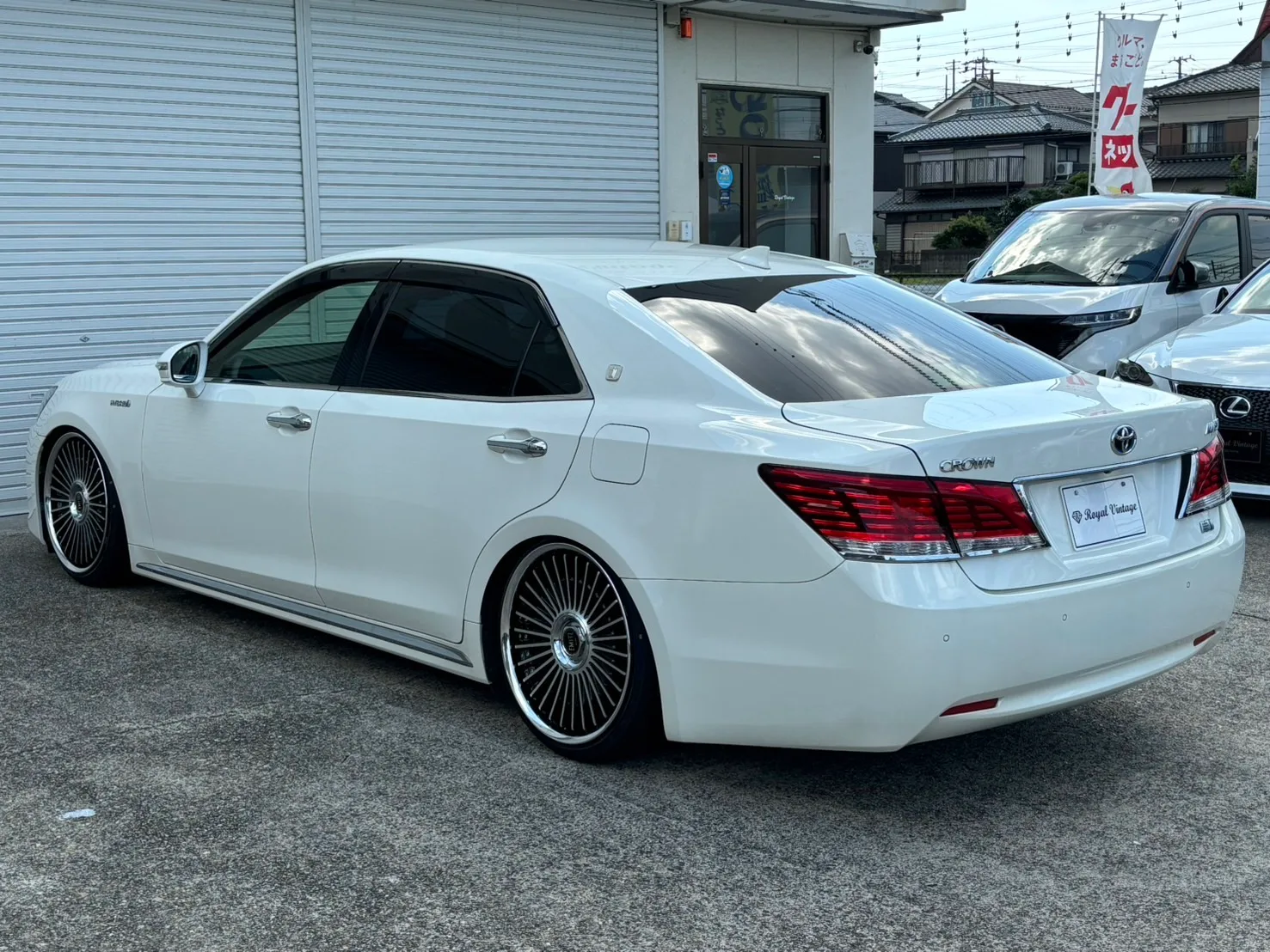 Work Emitz on Toyota Crown Majesta S210, photo 6