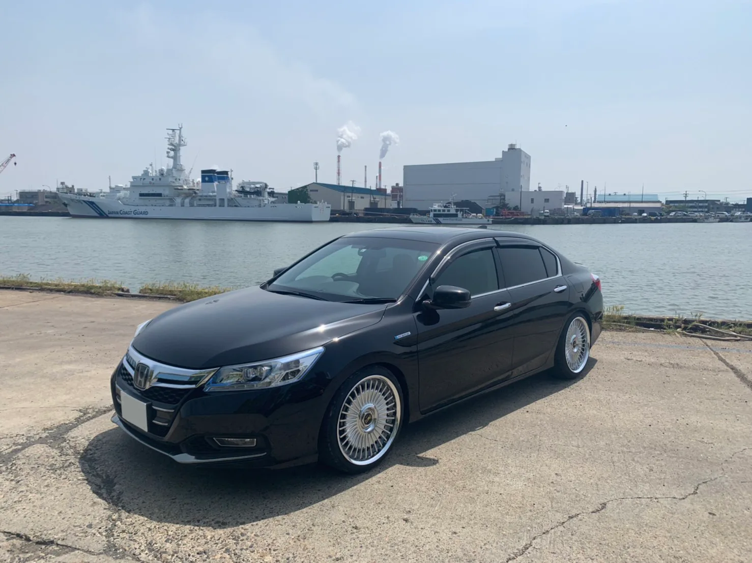 Work Emitz on Honda Accord 9th gen (CR/CT)