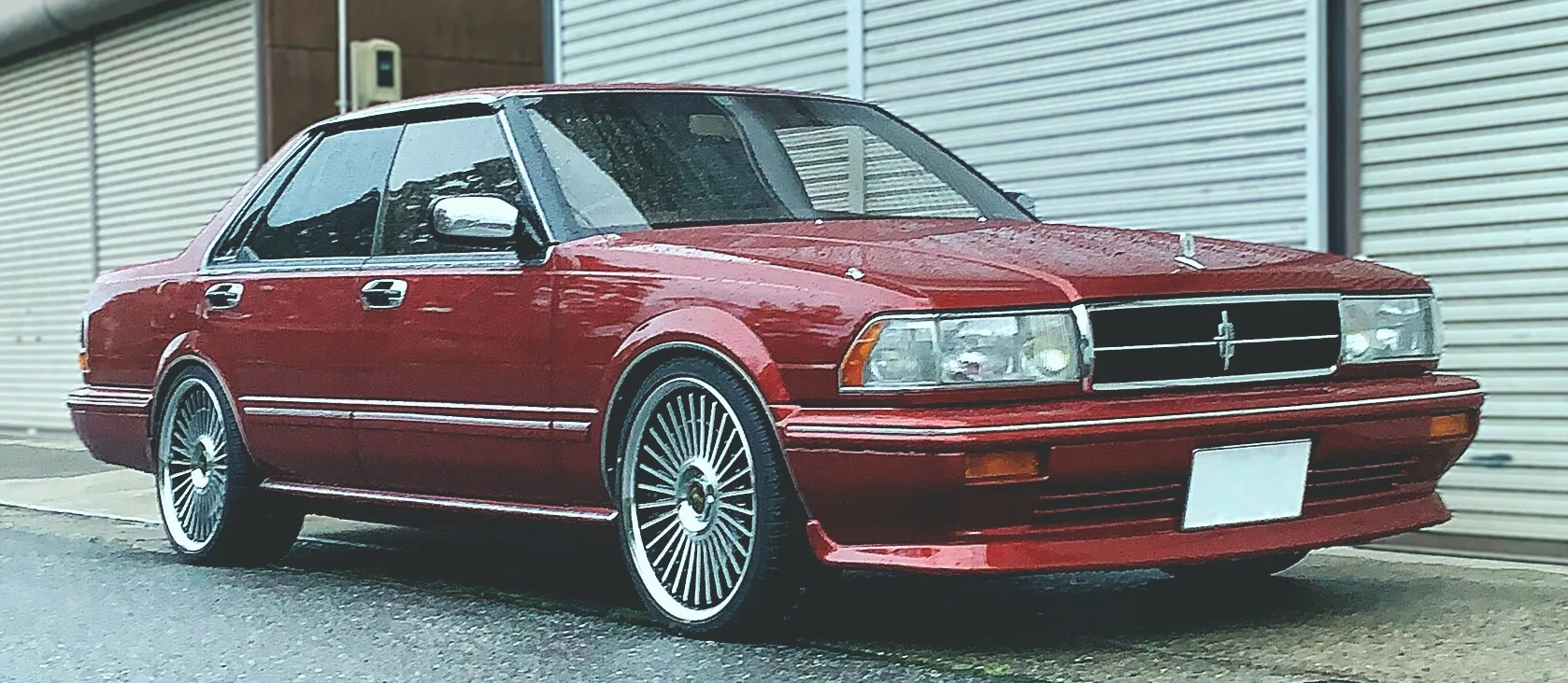 Work Emitz on Nissan Cedric Y31
