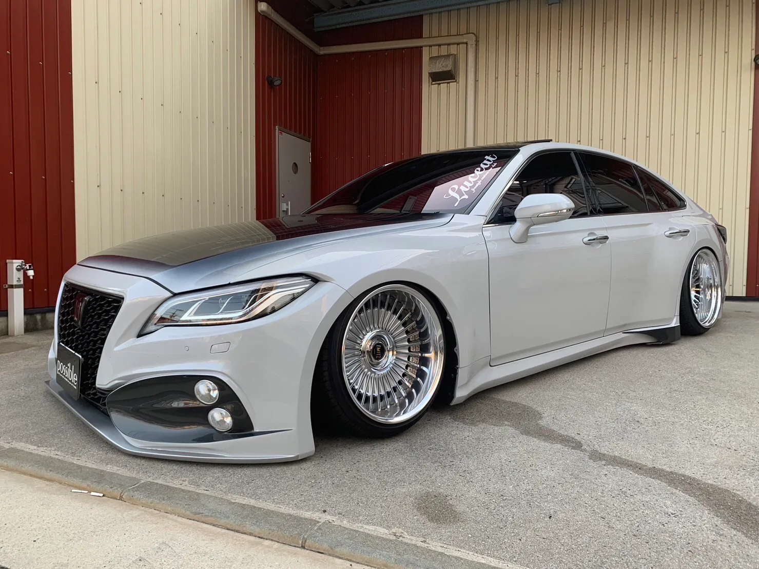 Work Emitz on Toyota Crown S220, photo 3
