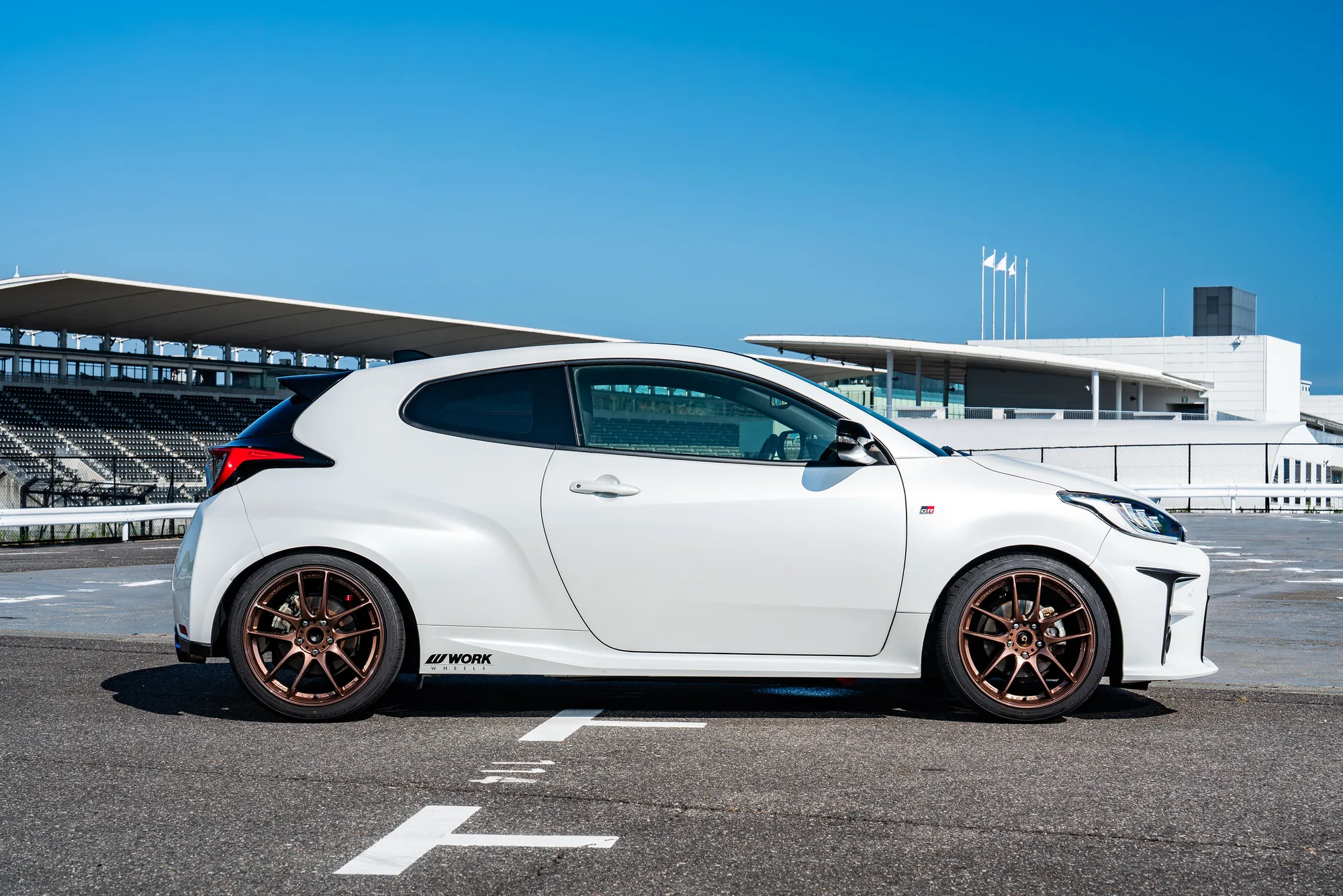 Work EMOTION CR極 on Toyota Yaris XP210, photo 3