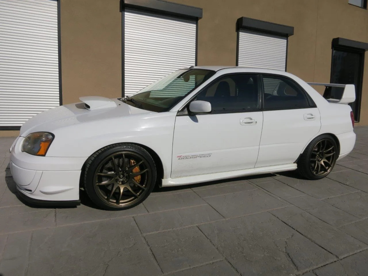 Work EMOTION CR極 on Subaru Impreza GD/GG.1