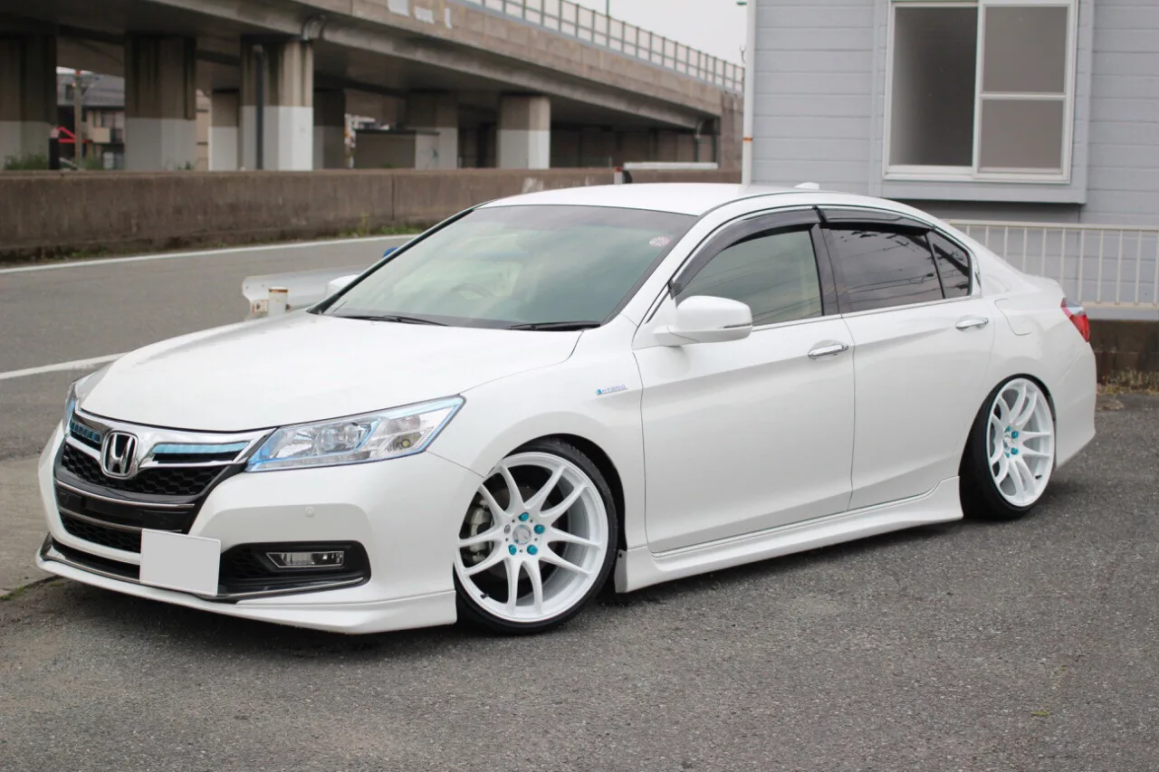 Work EMOTION CR極 on Honda Accord 9th gen (CR/CT)