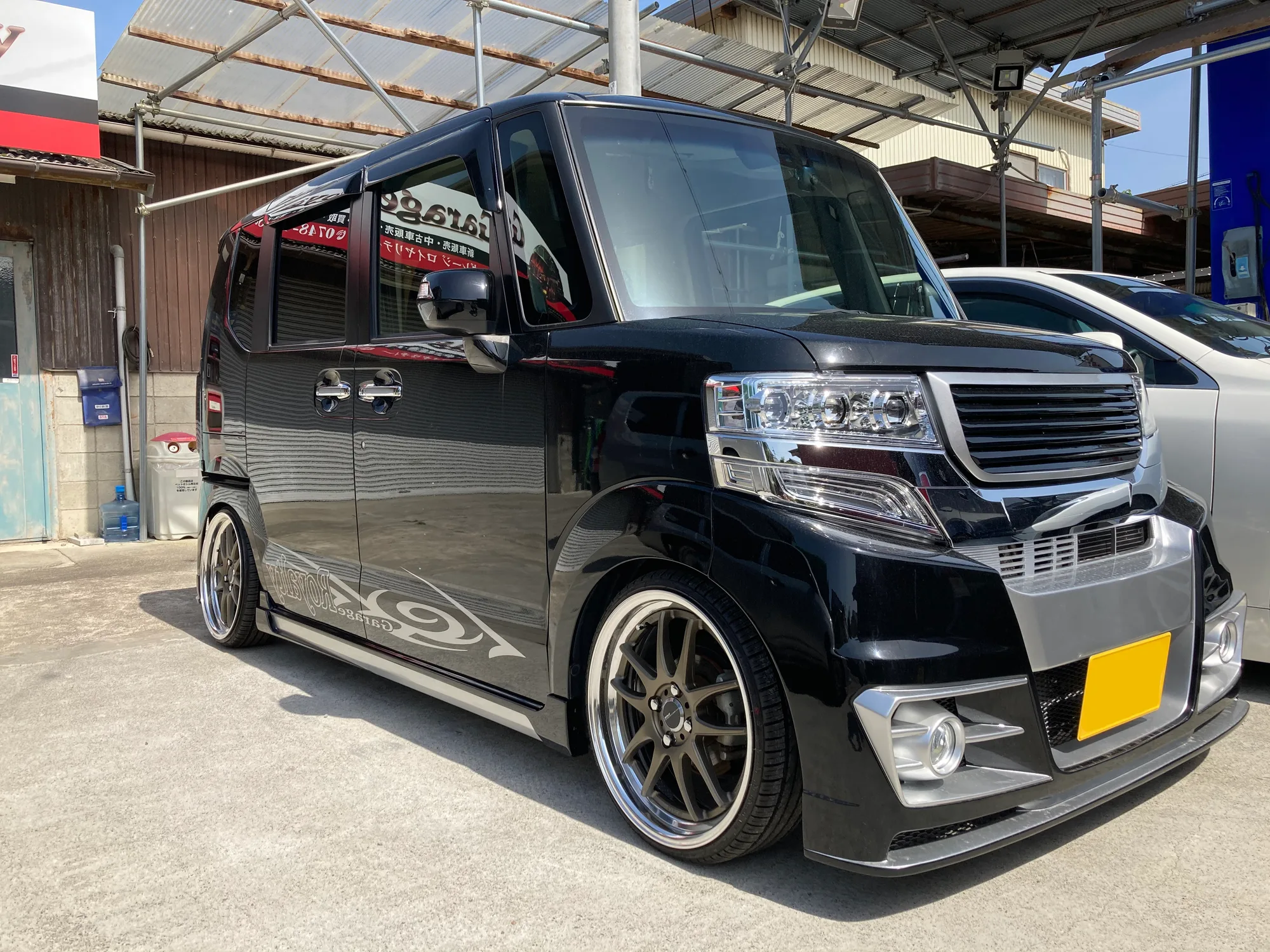 Work Emotion CR2P on Honda N-Box 1st gen (JF1/JF2)
