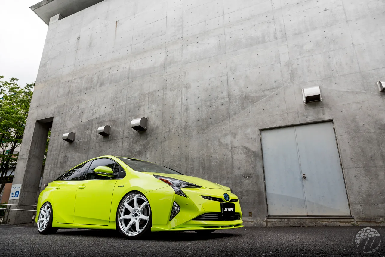 Work Emotion CR2P on Toyota Prius XW50, photo 6